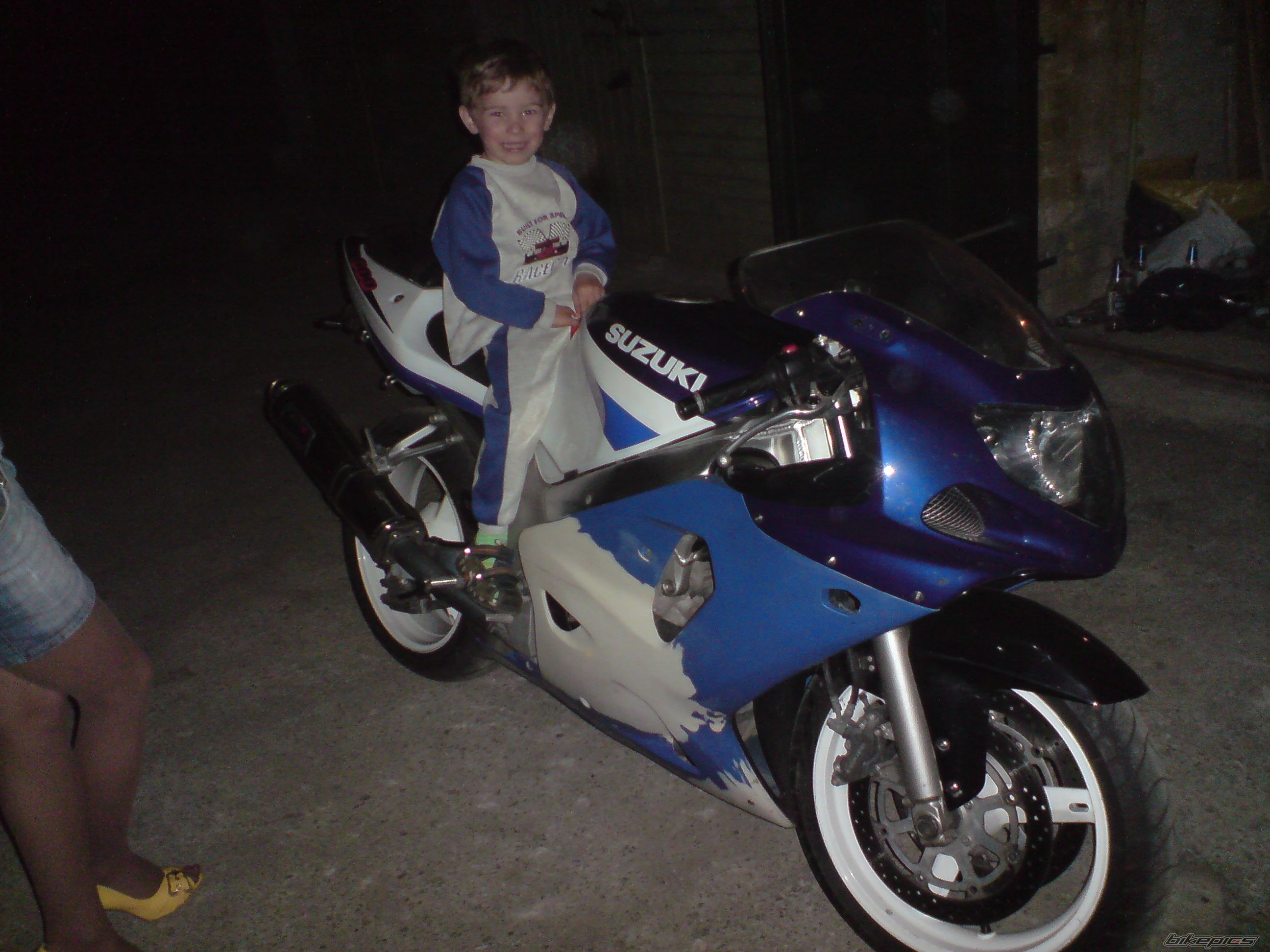 Photo 1585305