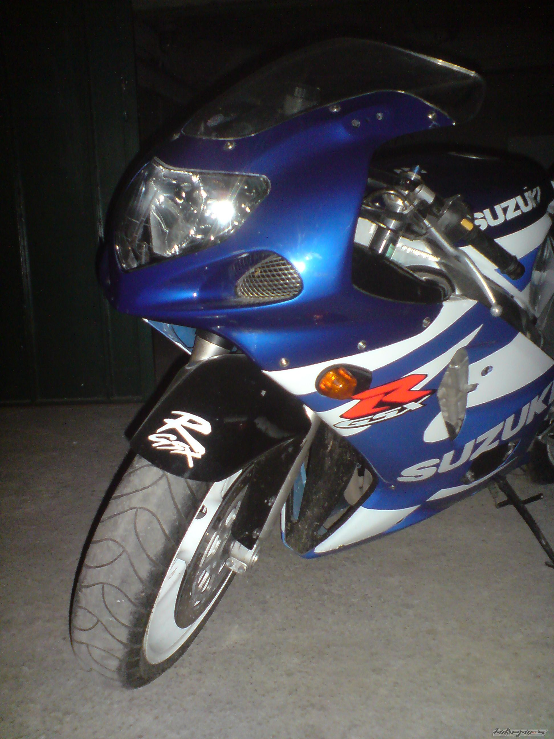 Photo 1585353