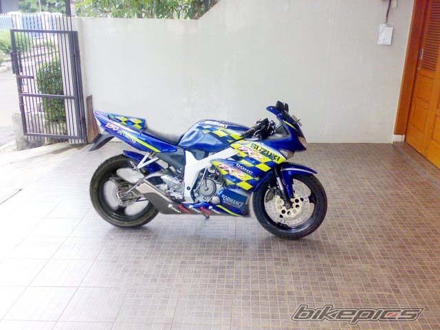 Photo 1585463