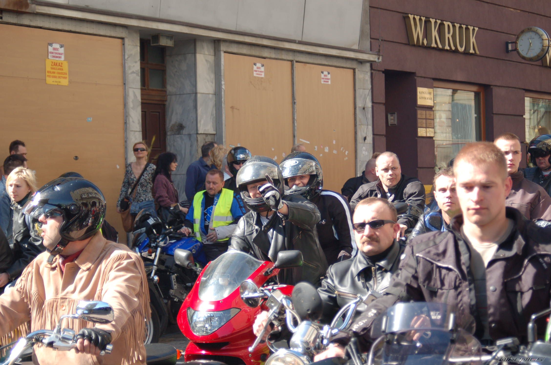 Bike Photo 1585552