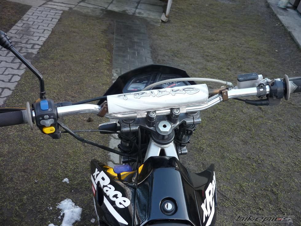 Photo 1585615