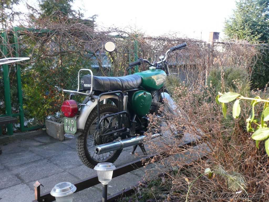 Photo 1585689
