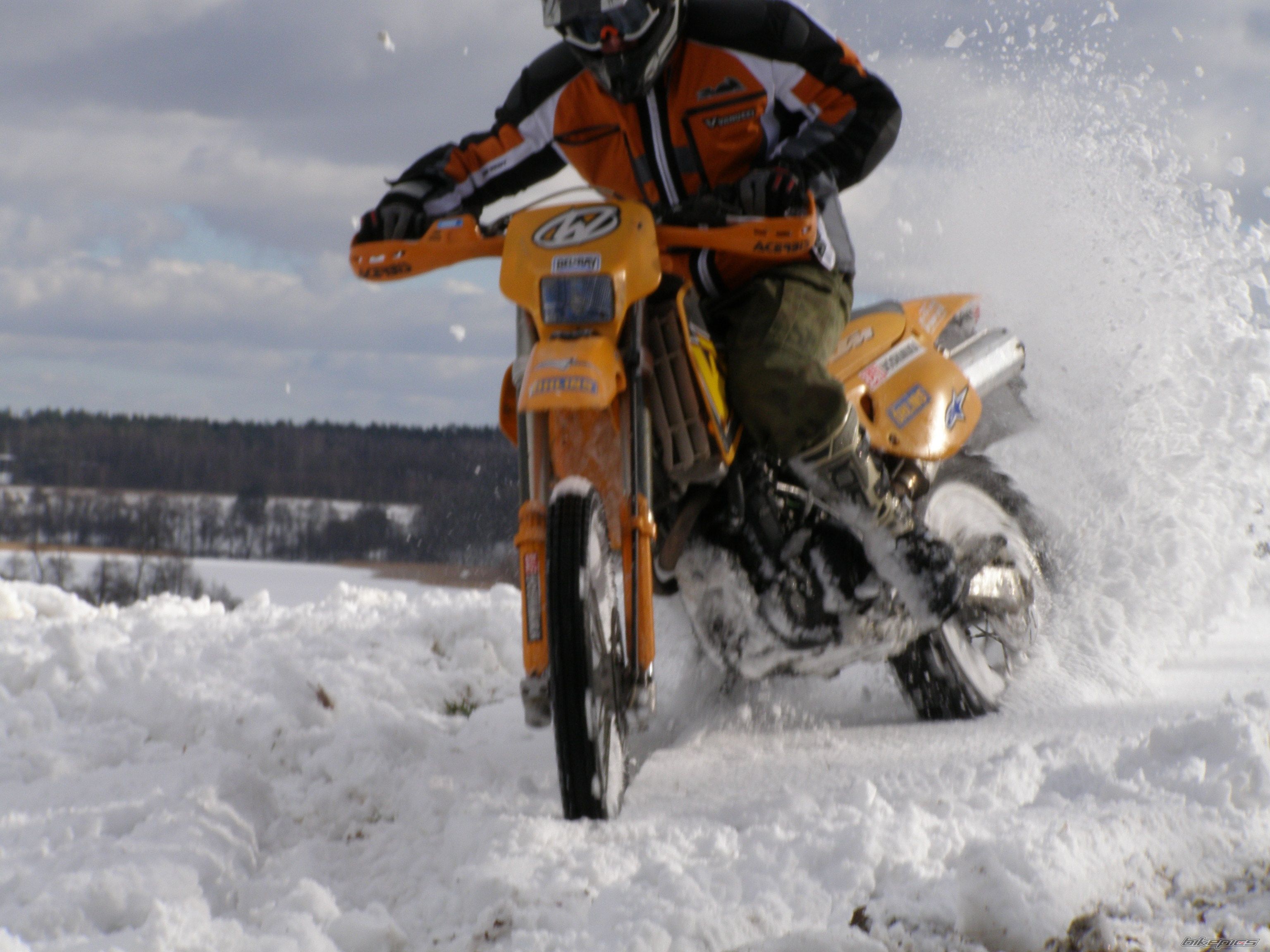 Bike Photo 1585703