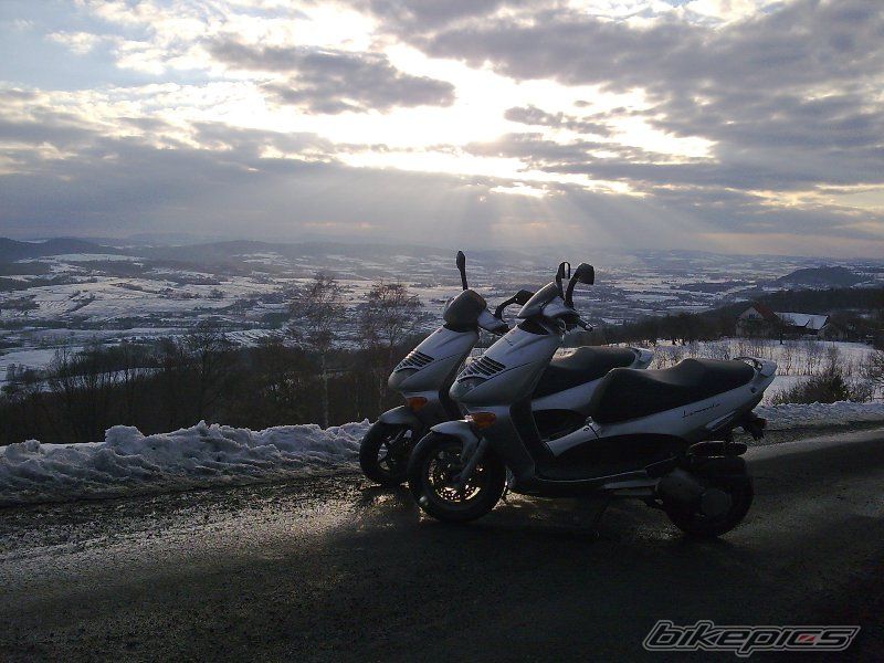 Photo 1585762