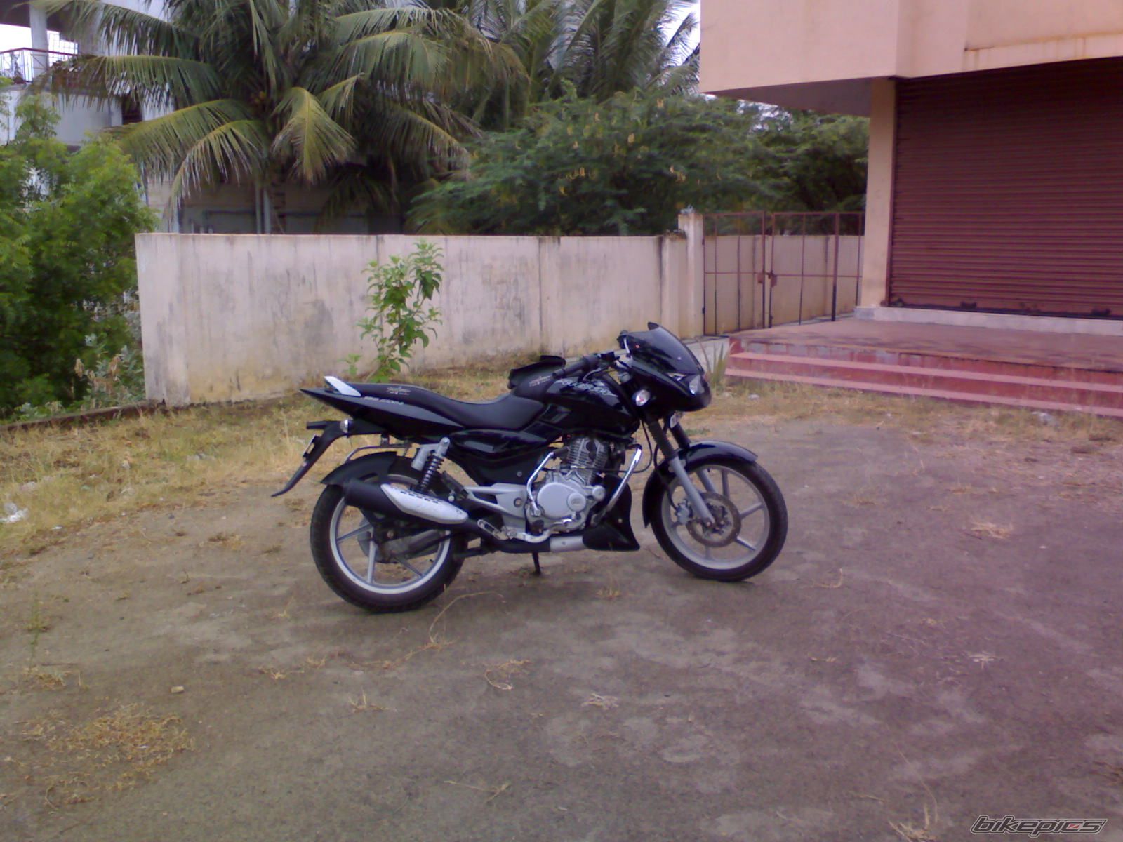 Photo 1585960