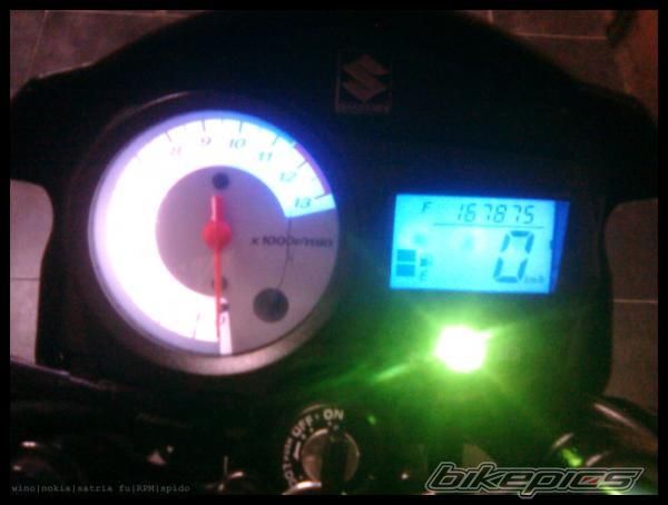 Photo 1586025