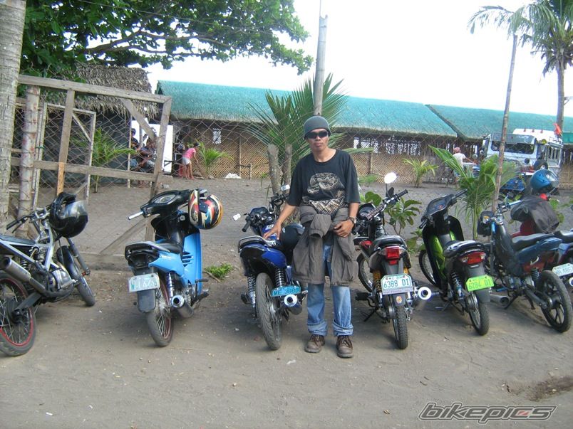 Photo 1586040