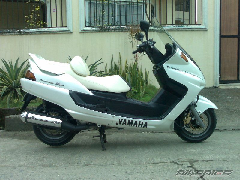 Photo 1586170