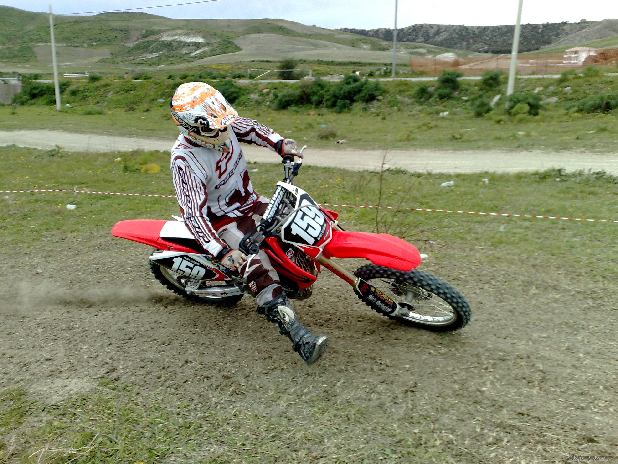 Photo 1586181