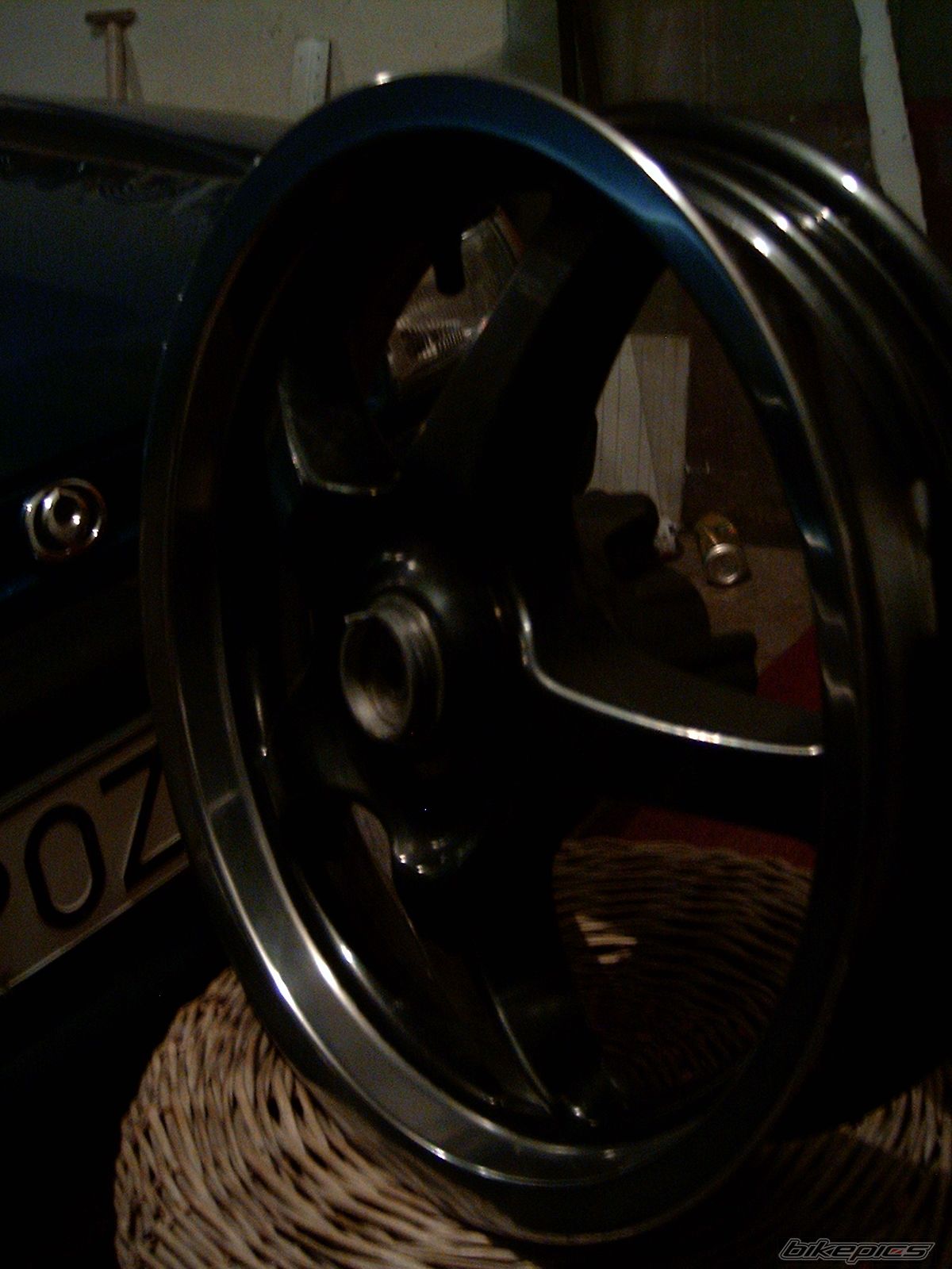 Photo 1586343