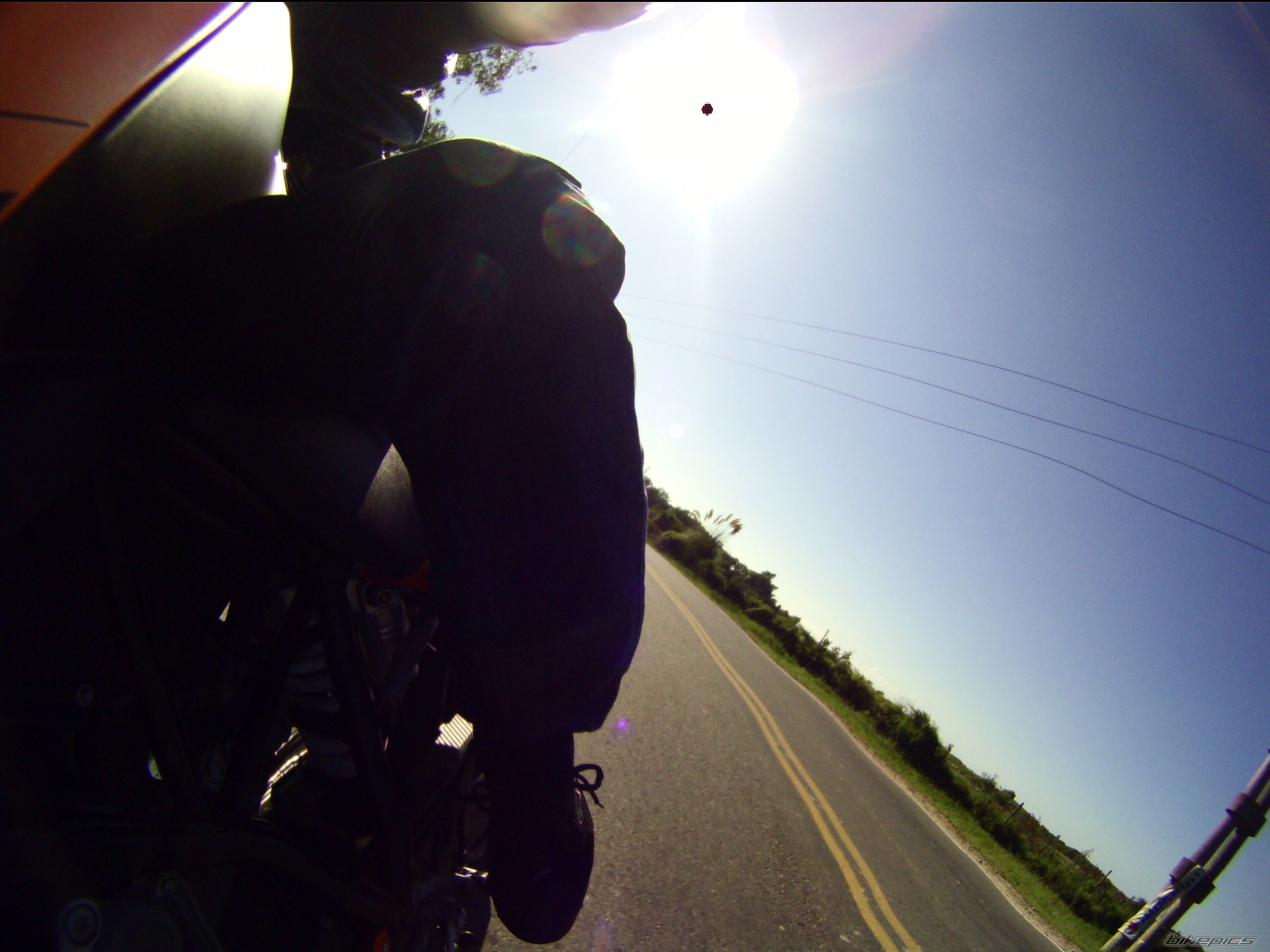 Photo 1586363