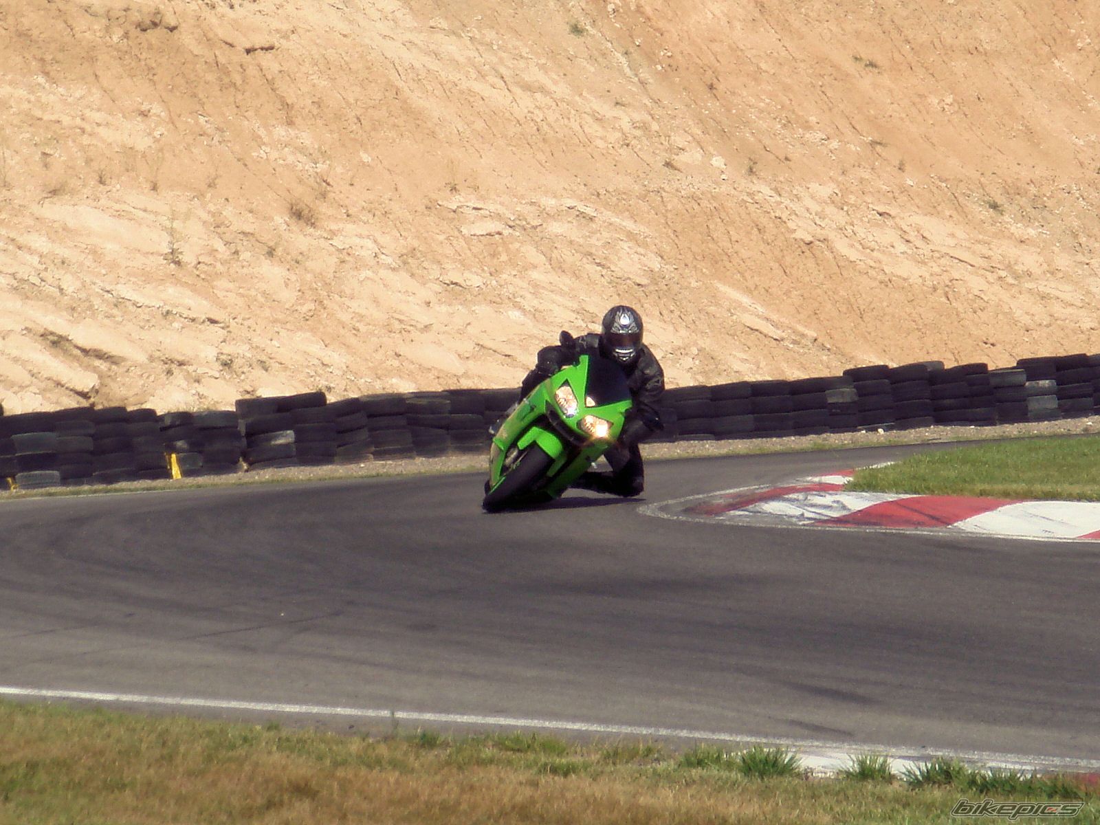 Bike Photo 1586365