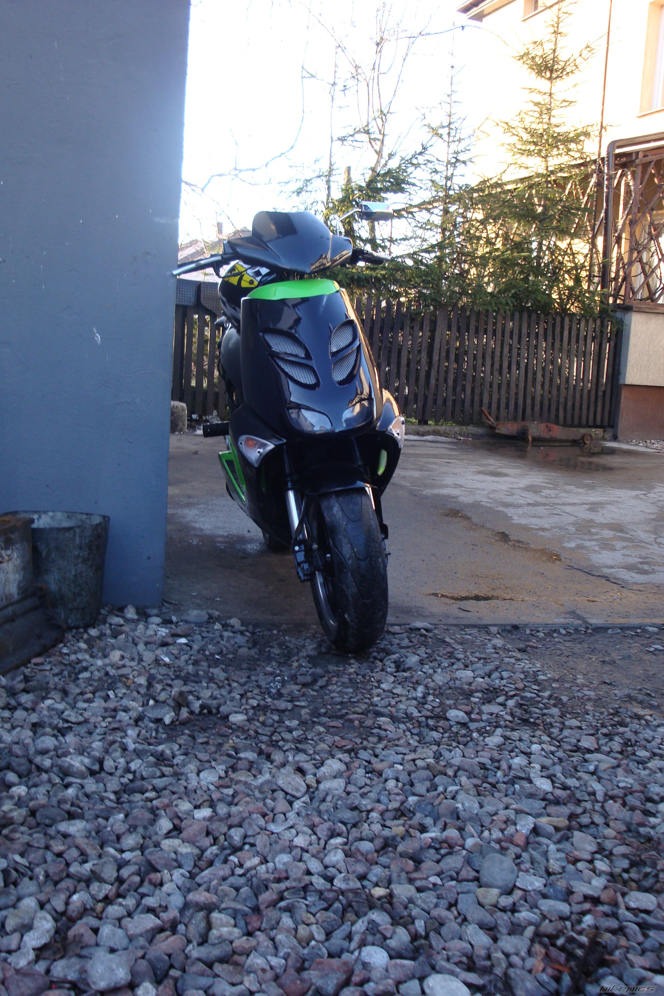 Photo 1586396