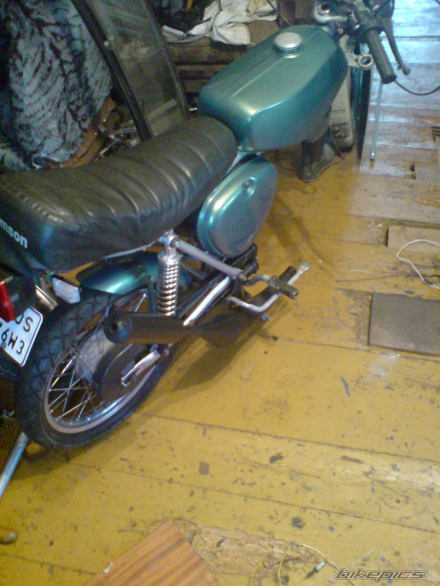 Photo 1586529