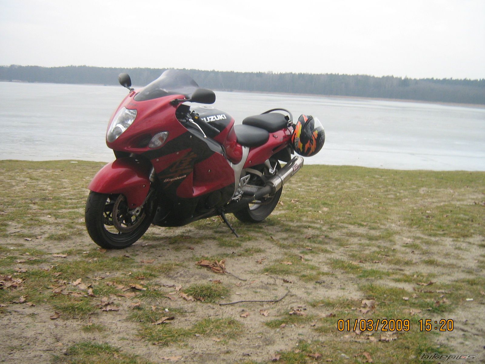 Photo 1586683
