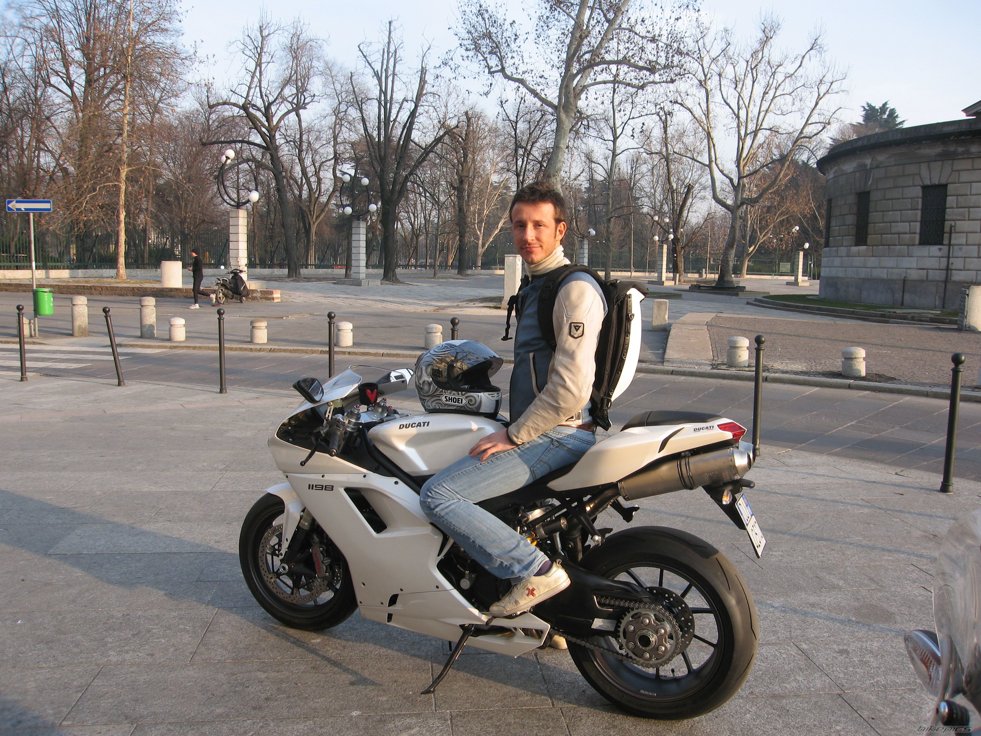 Photo 1586724