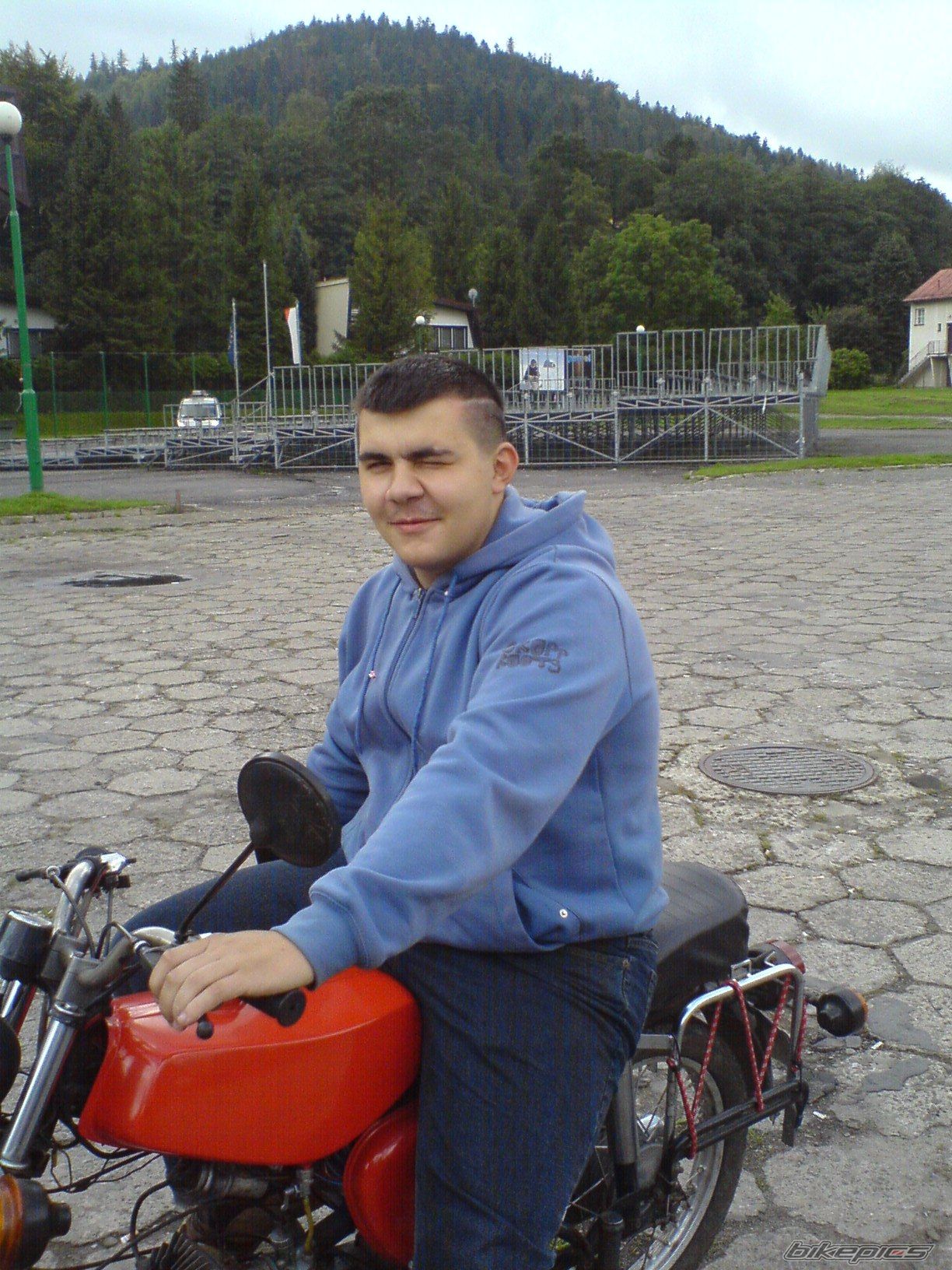 Bike Photo 1586737