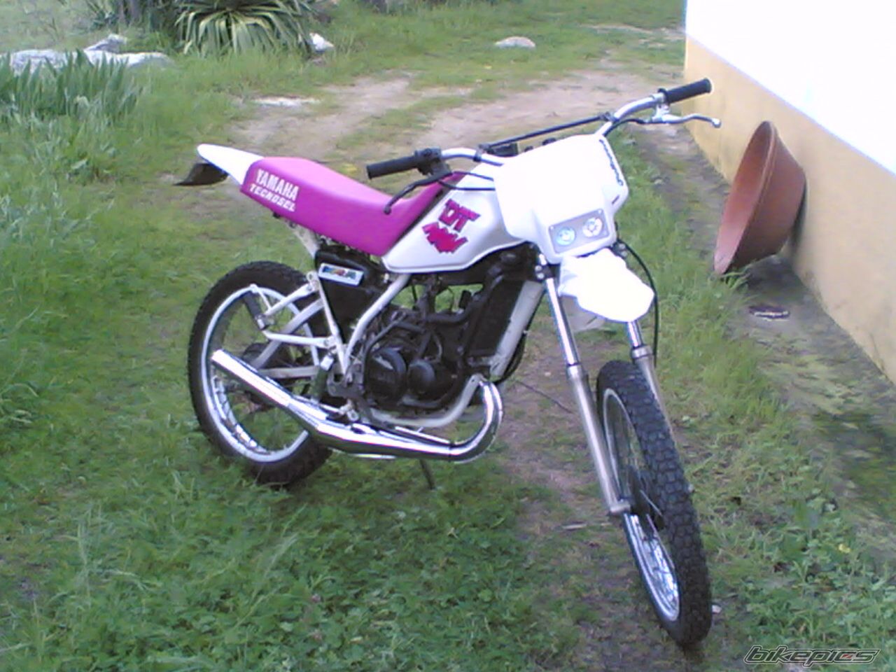 Photo 1586759