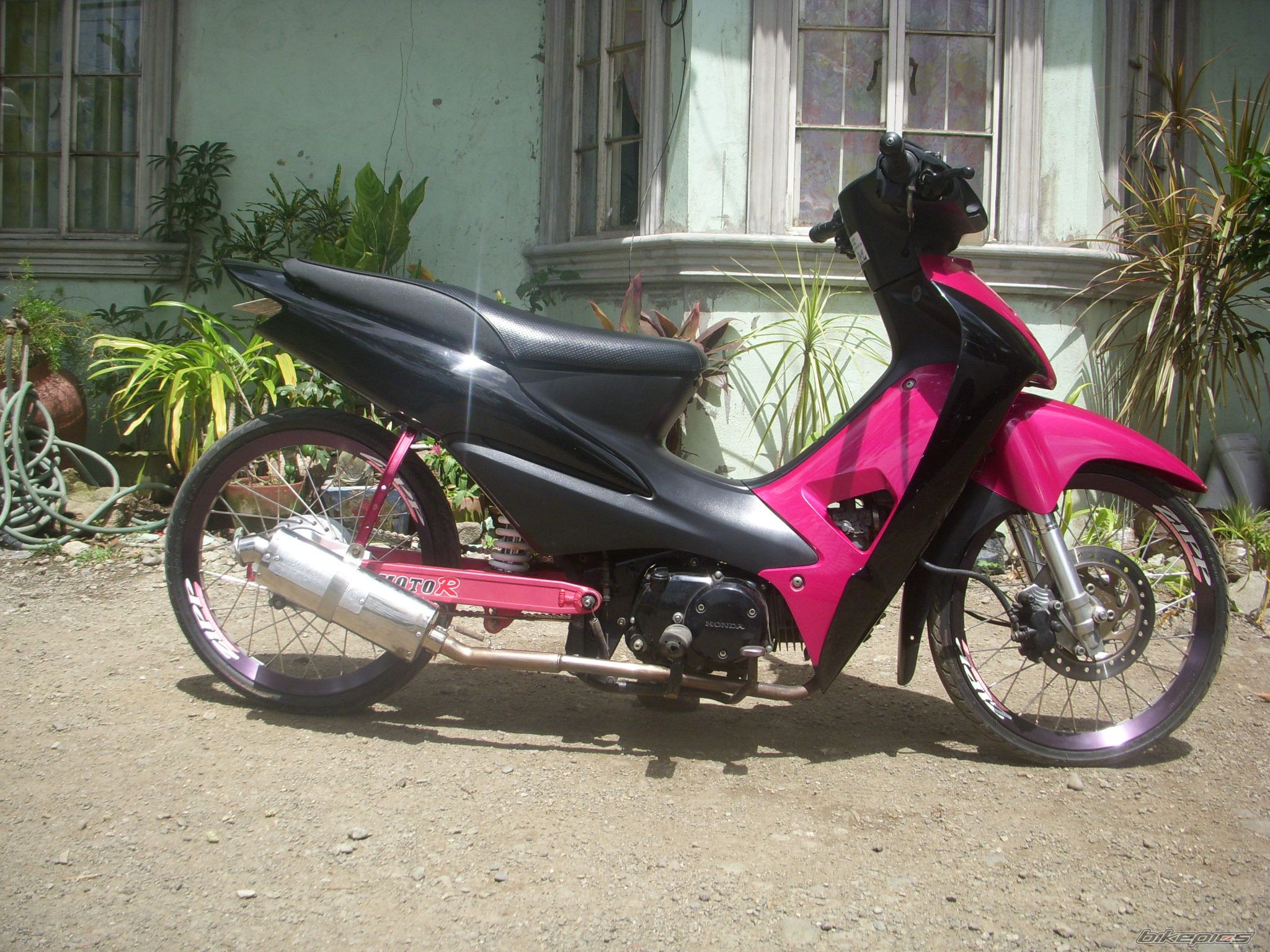 Bike Photo 1587043