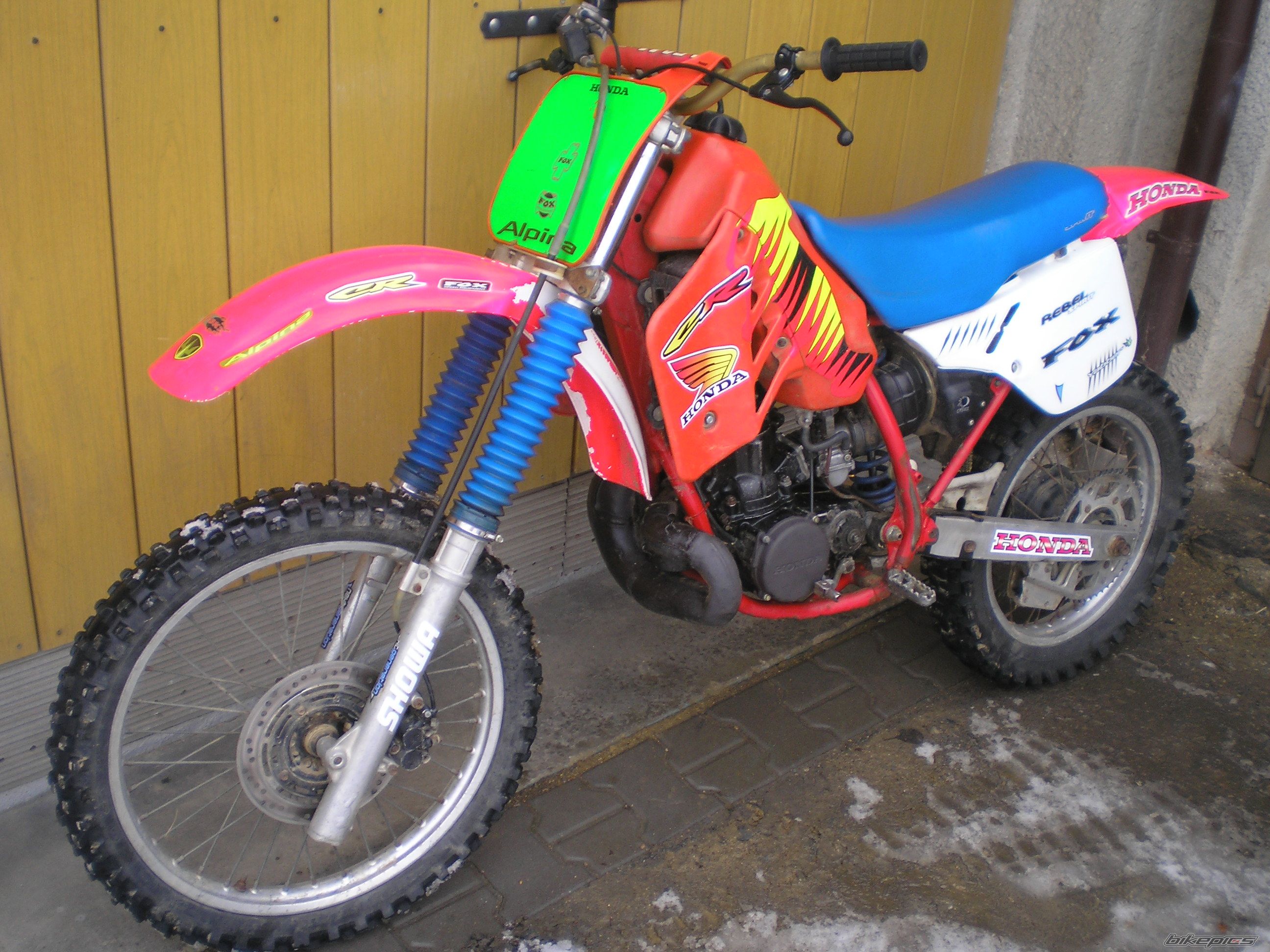 Bike Photo 1587186