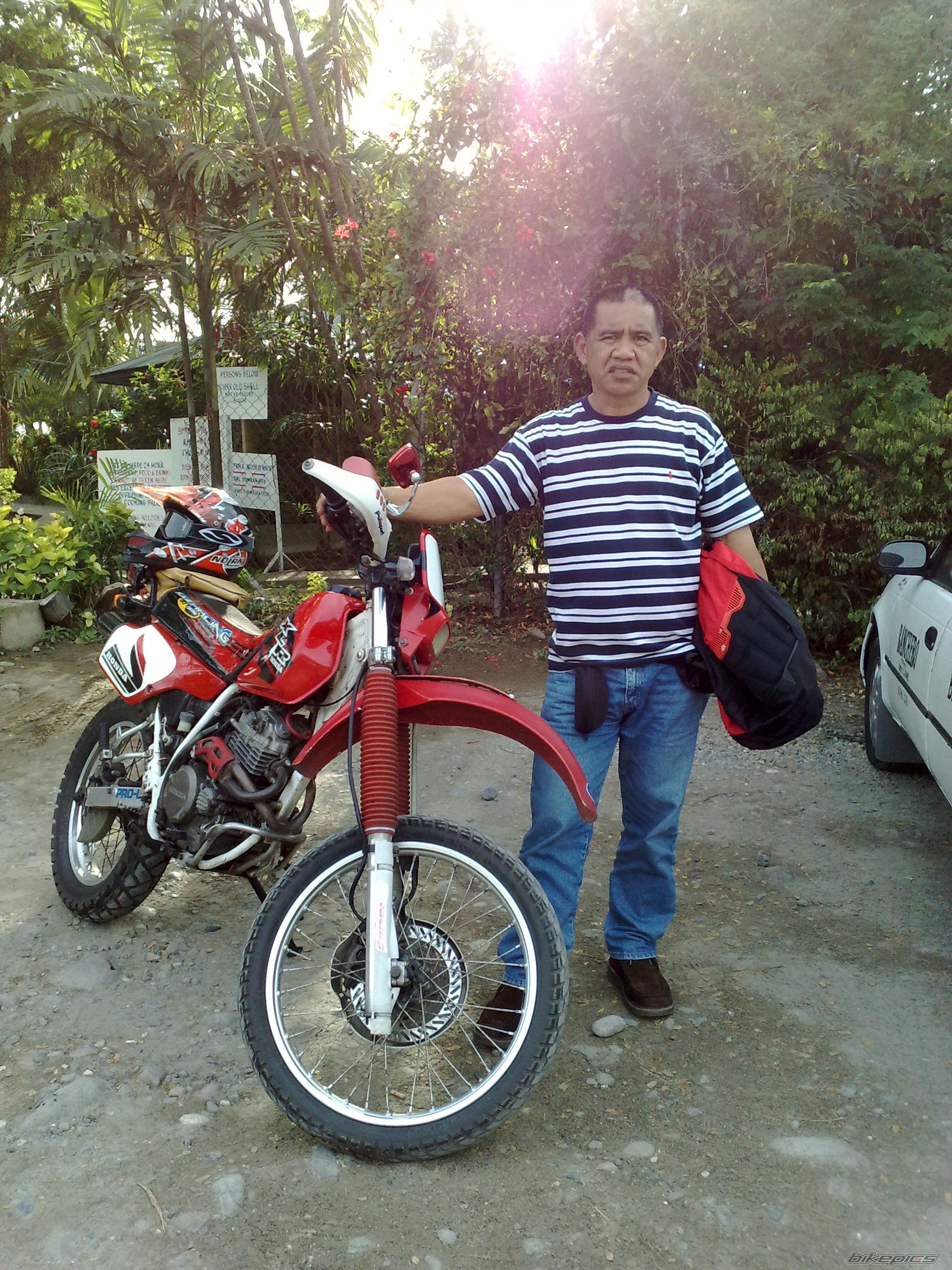 Photo 1587266