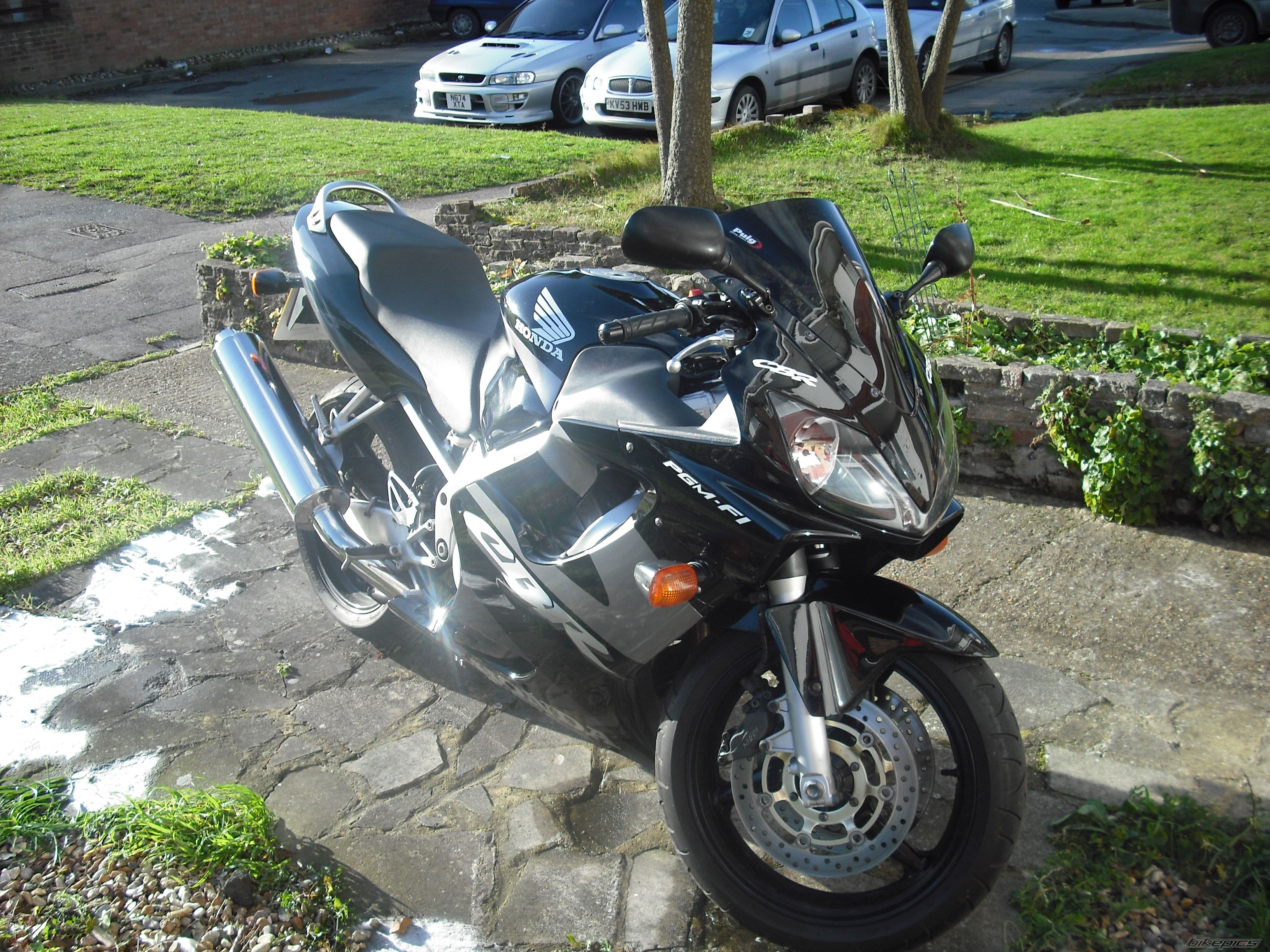 Photo 1587316