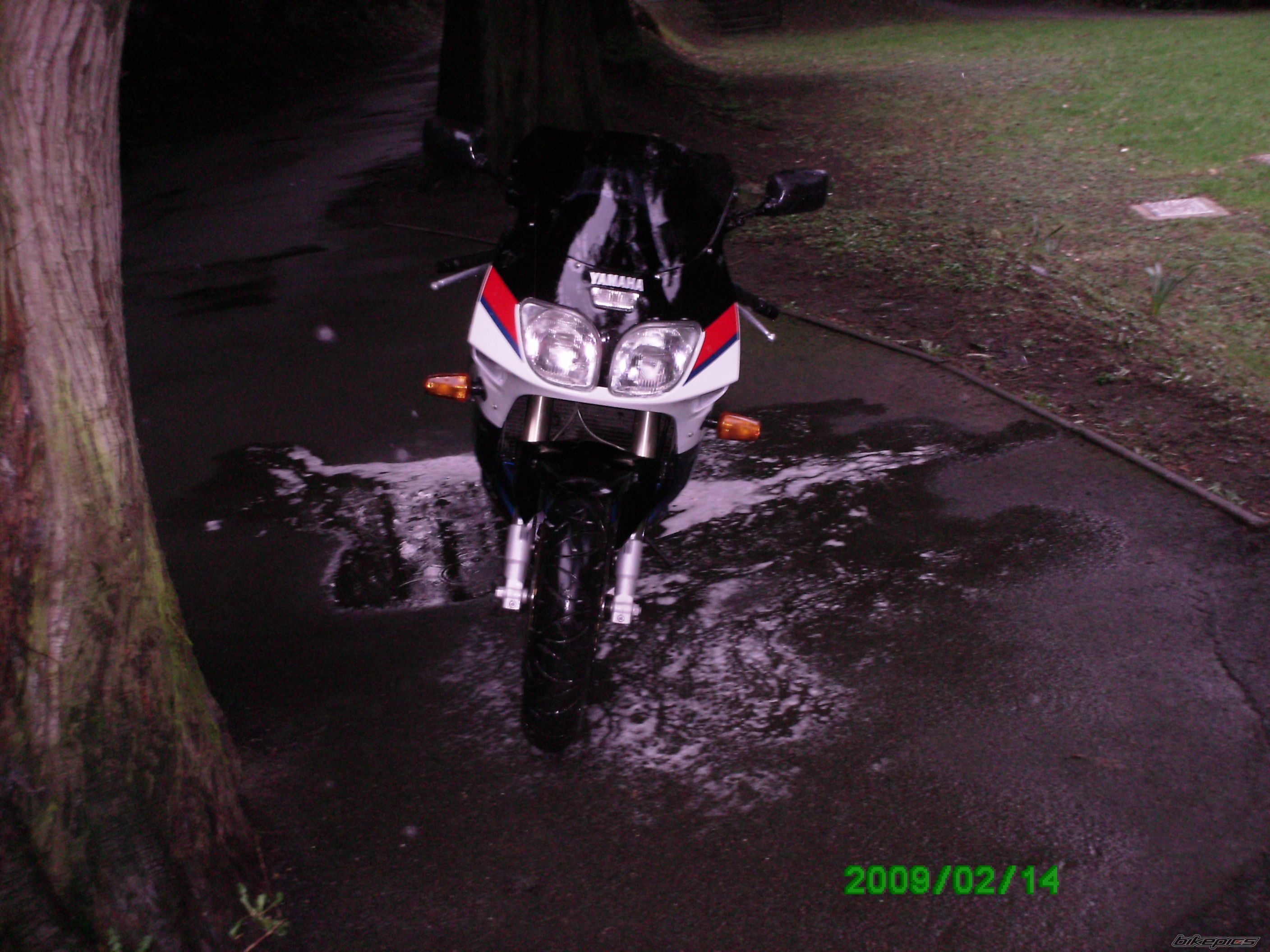 Photo 1587330