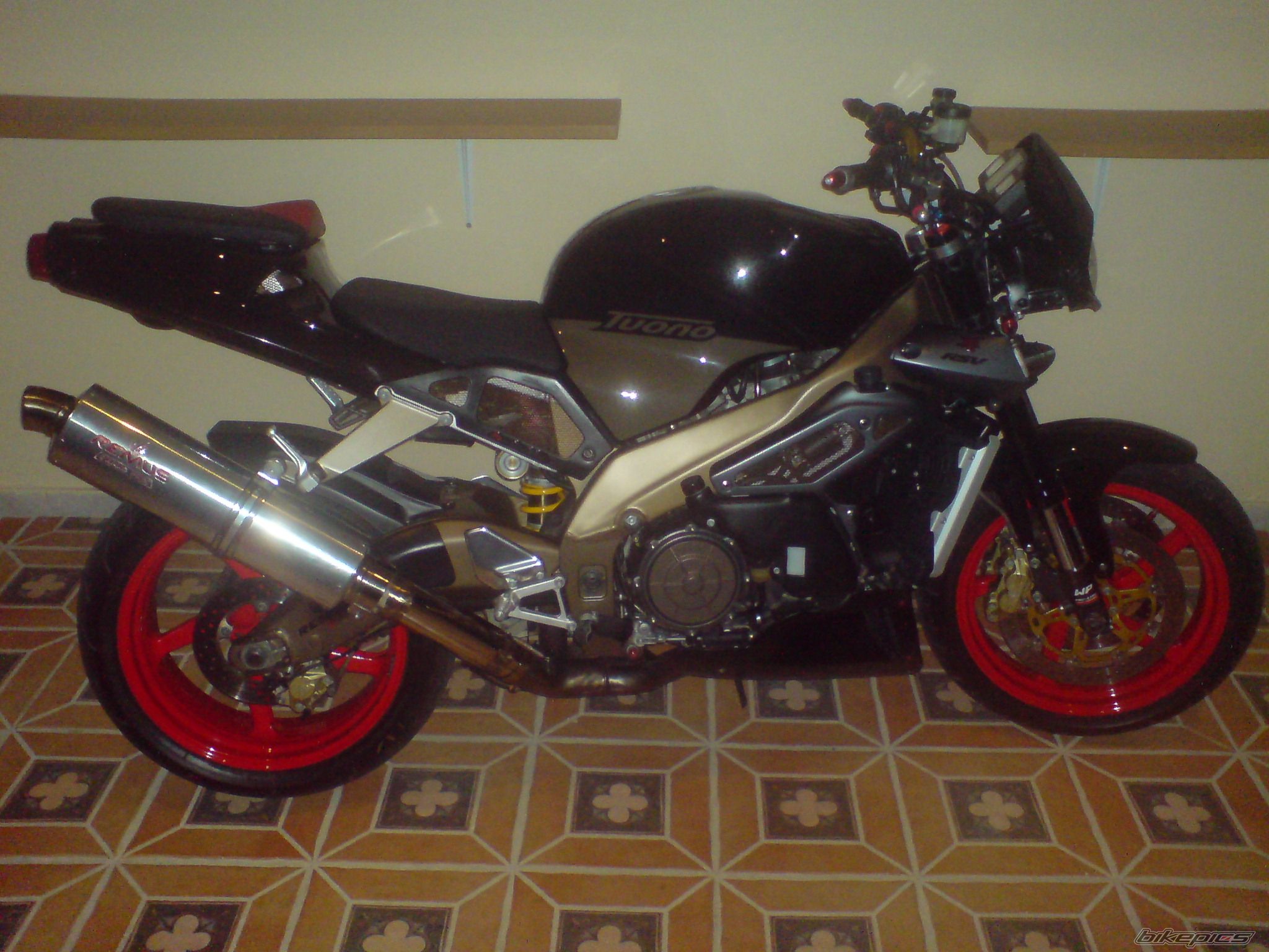 Bike Photo 1587354
