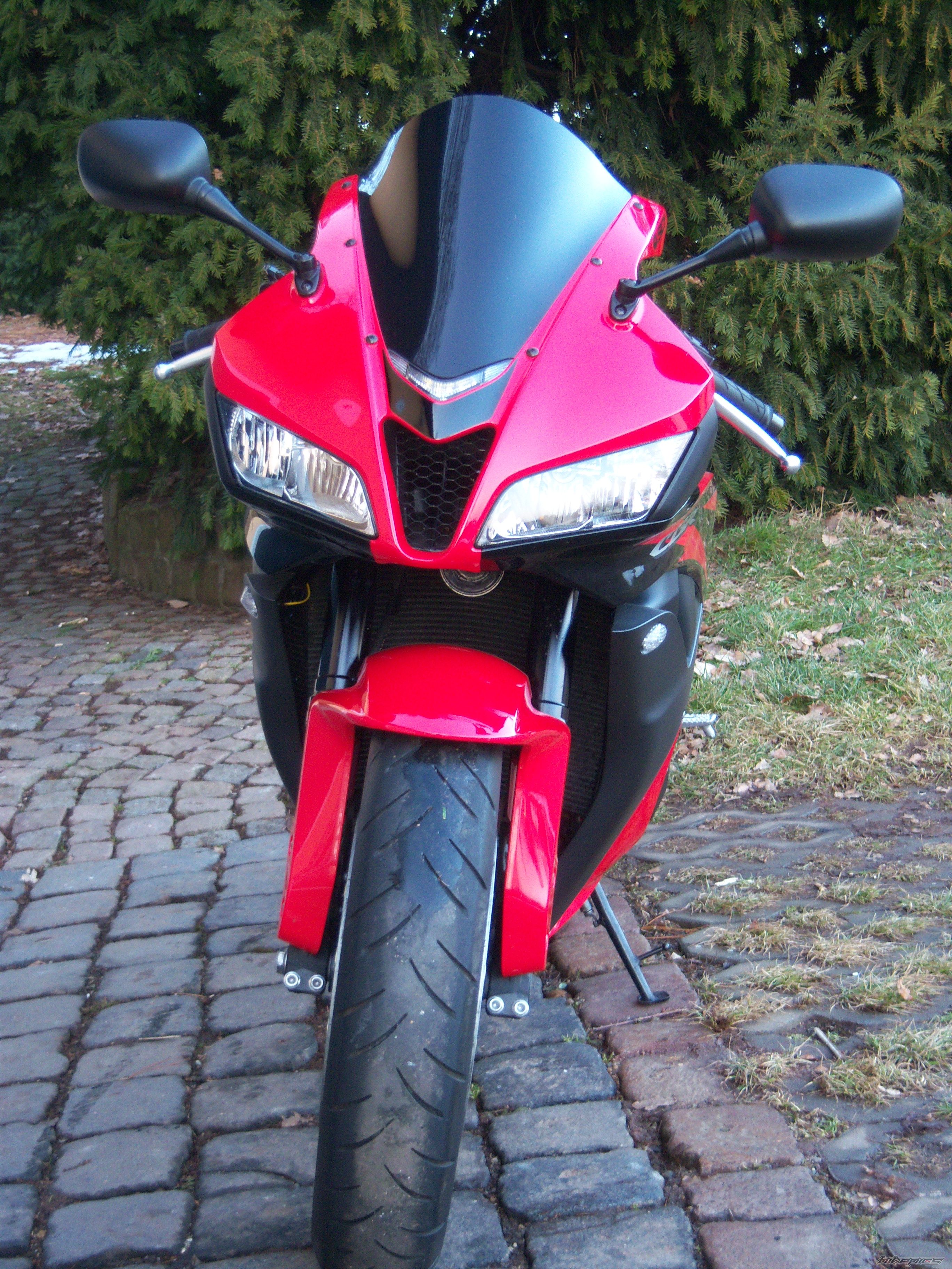 Photo 1587405