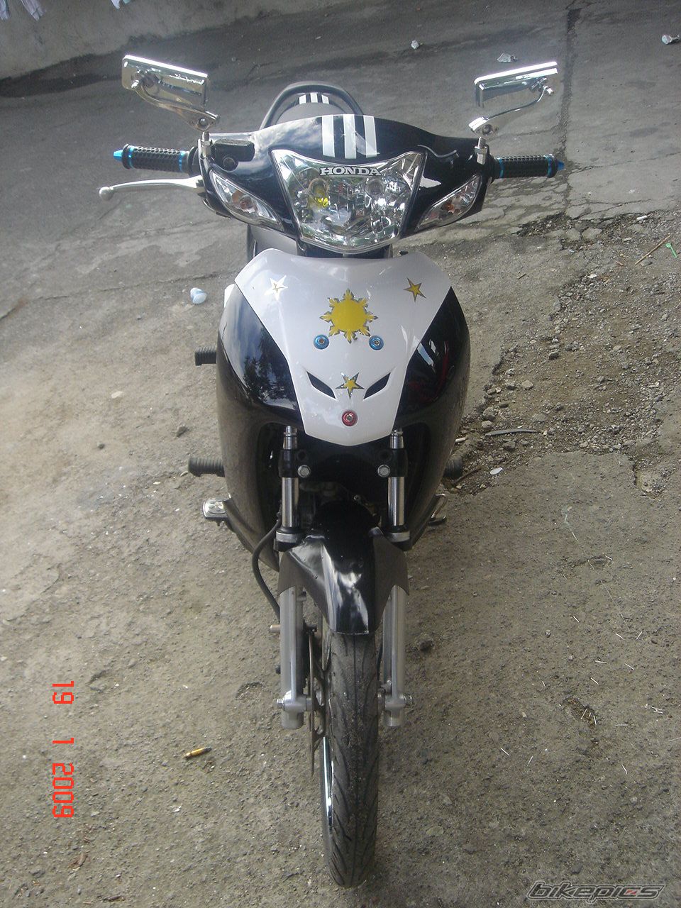 Bike Photo 1587408