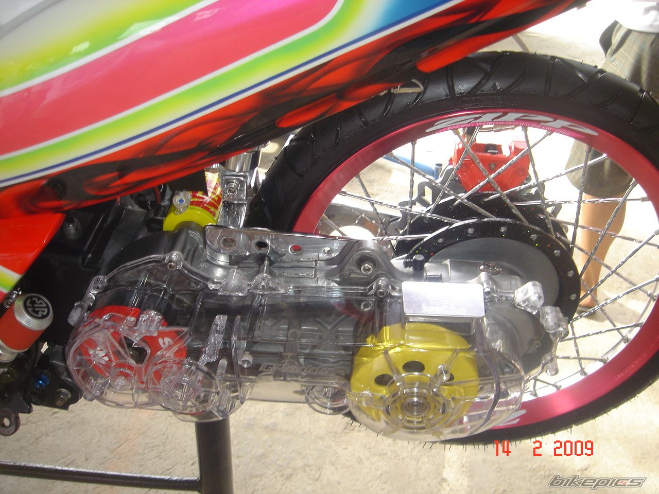 Photo 1587413