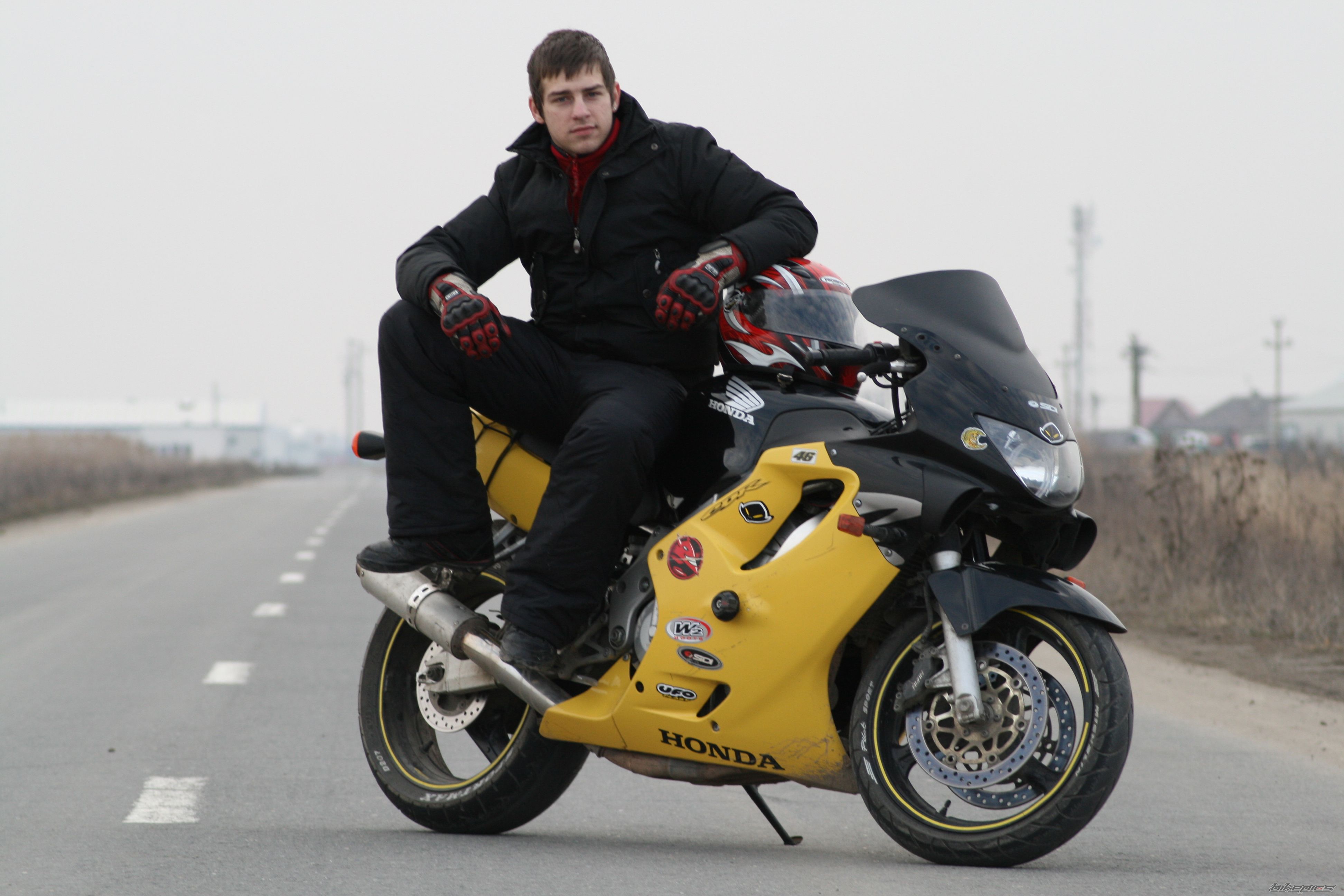 Bike Photo 1587525