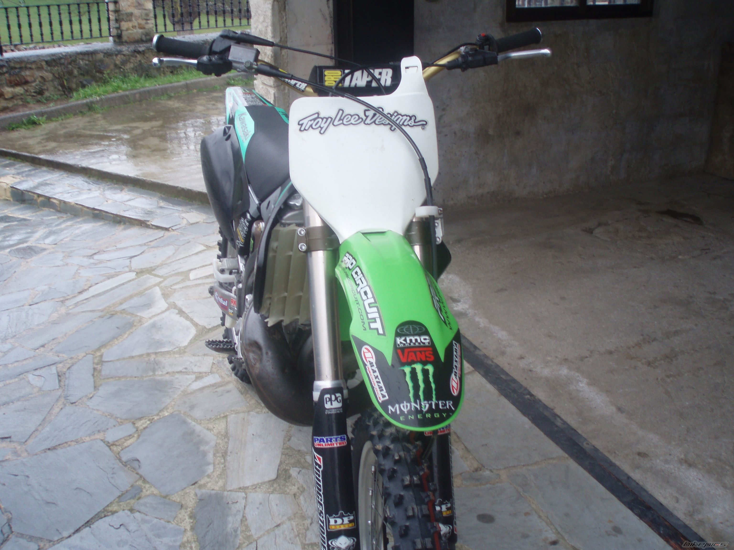 Bike Photo 1587544