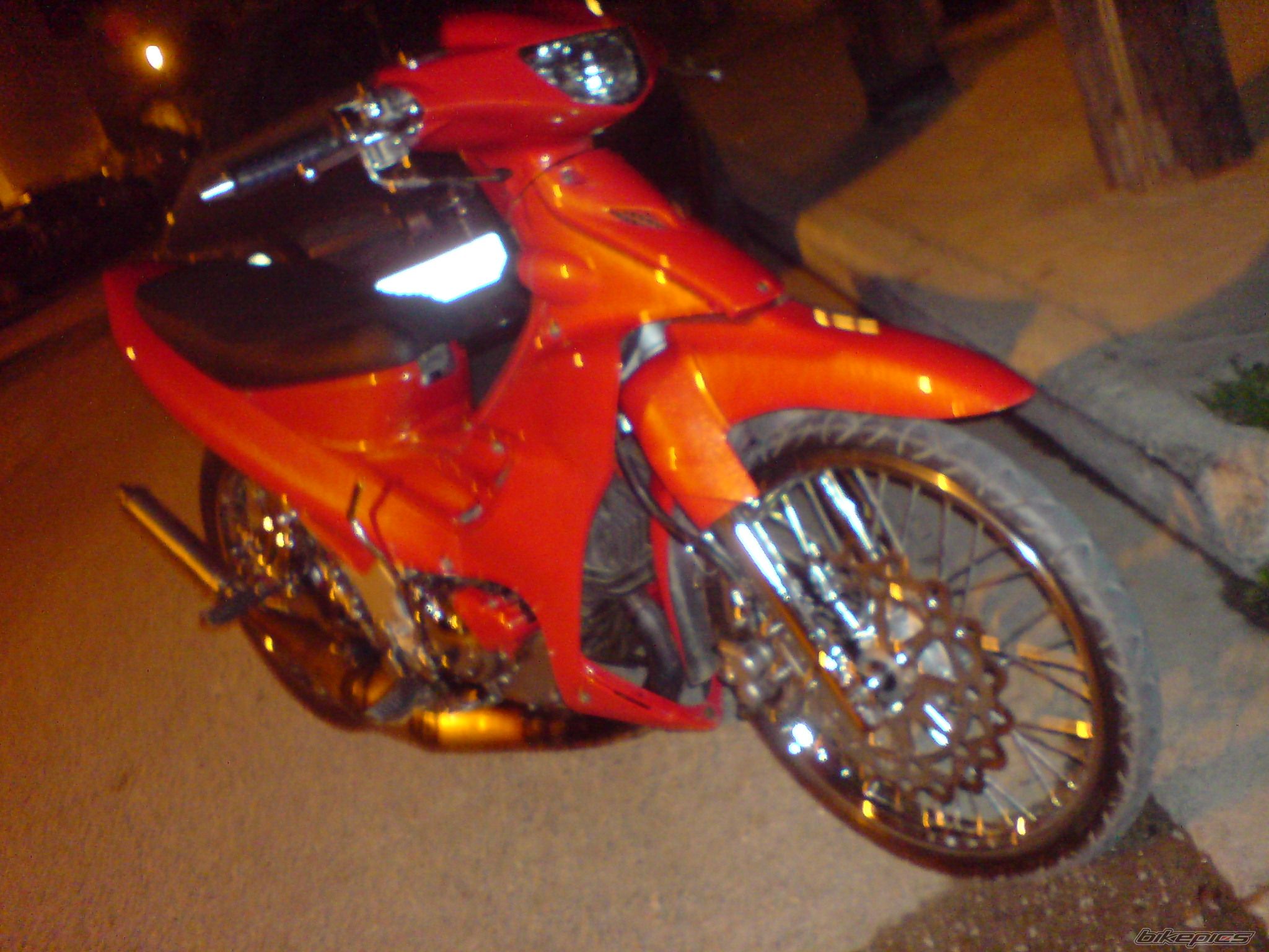 Bike Photo 1587671