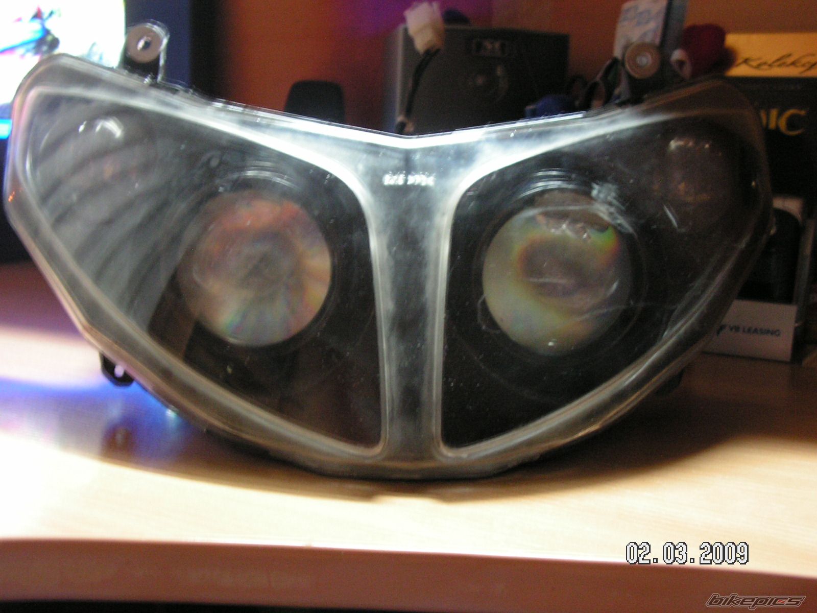 Photo 1587675
