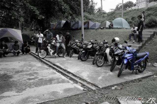 Photo 1587697