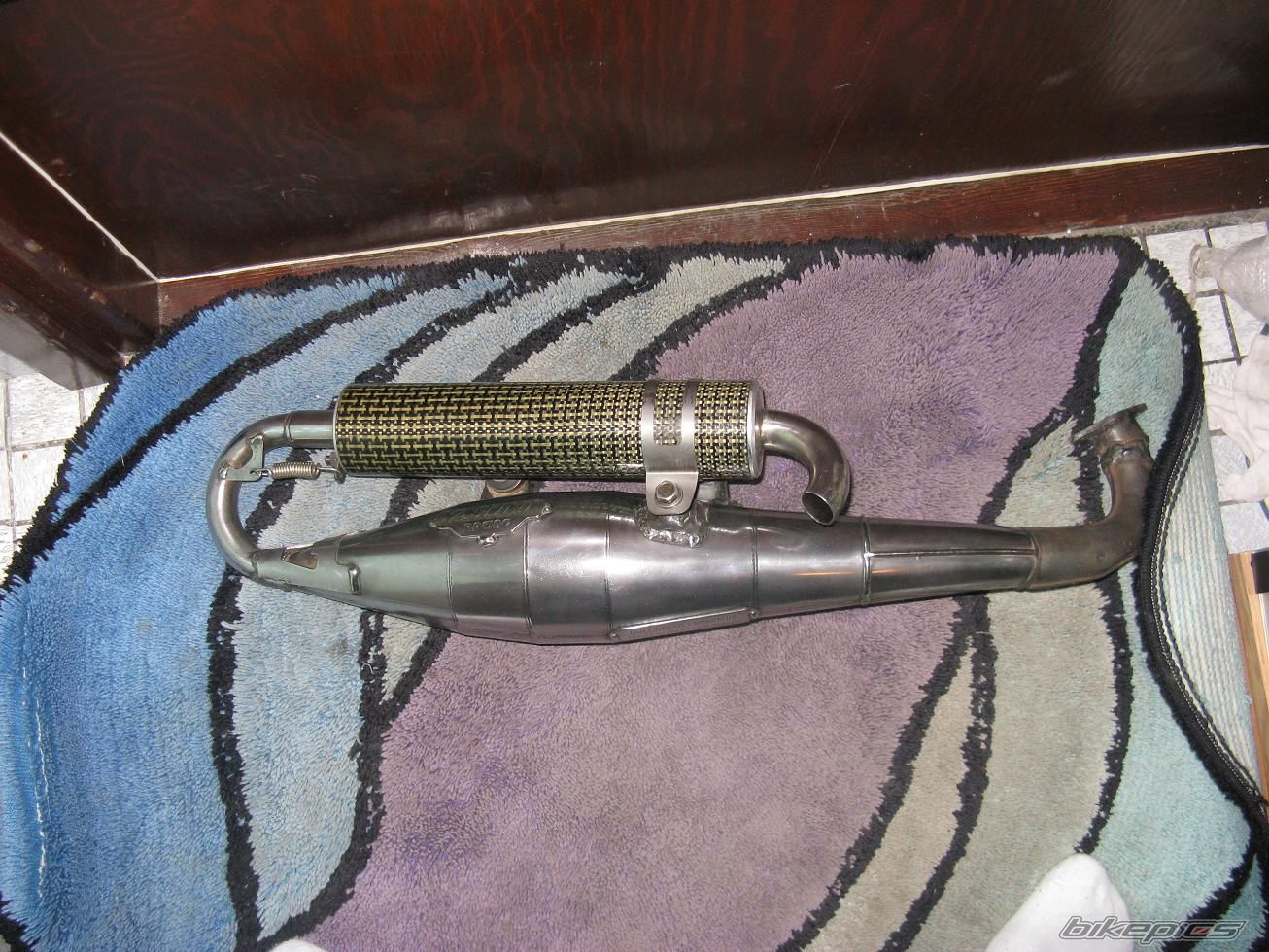 Photo 1587786