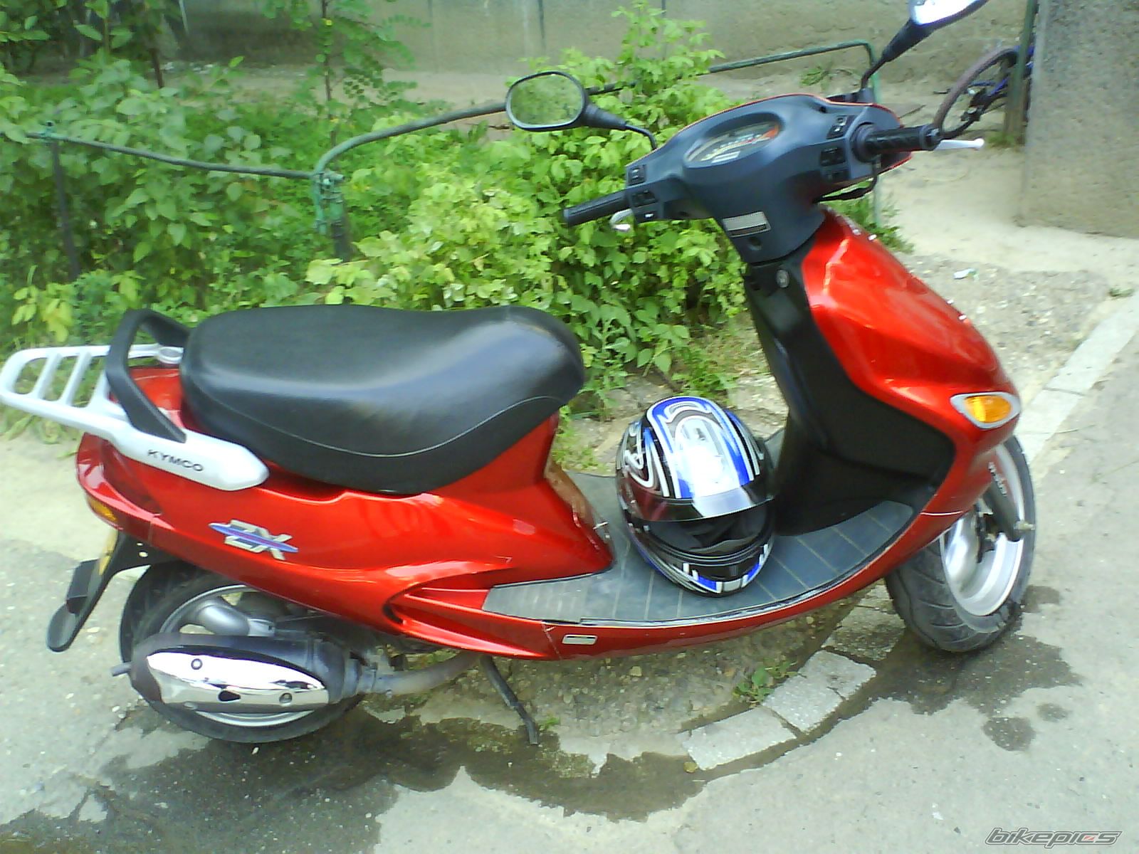 Photo 1587838