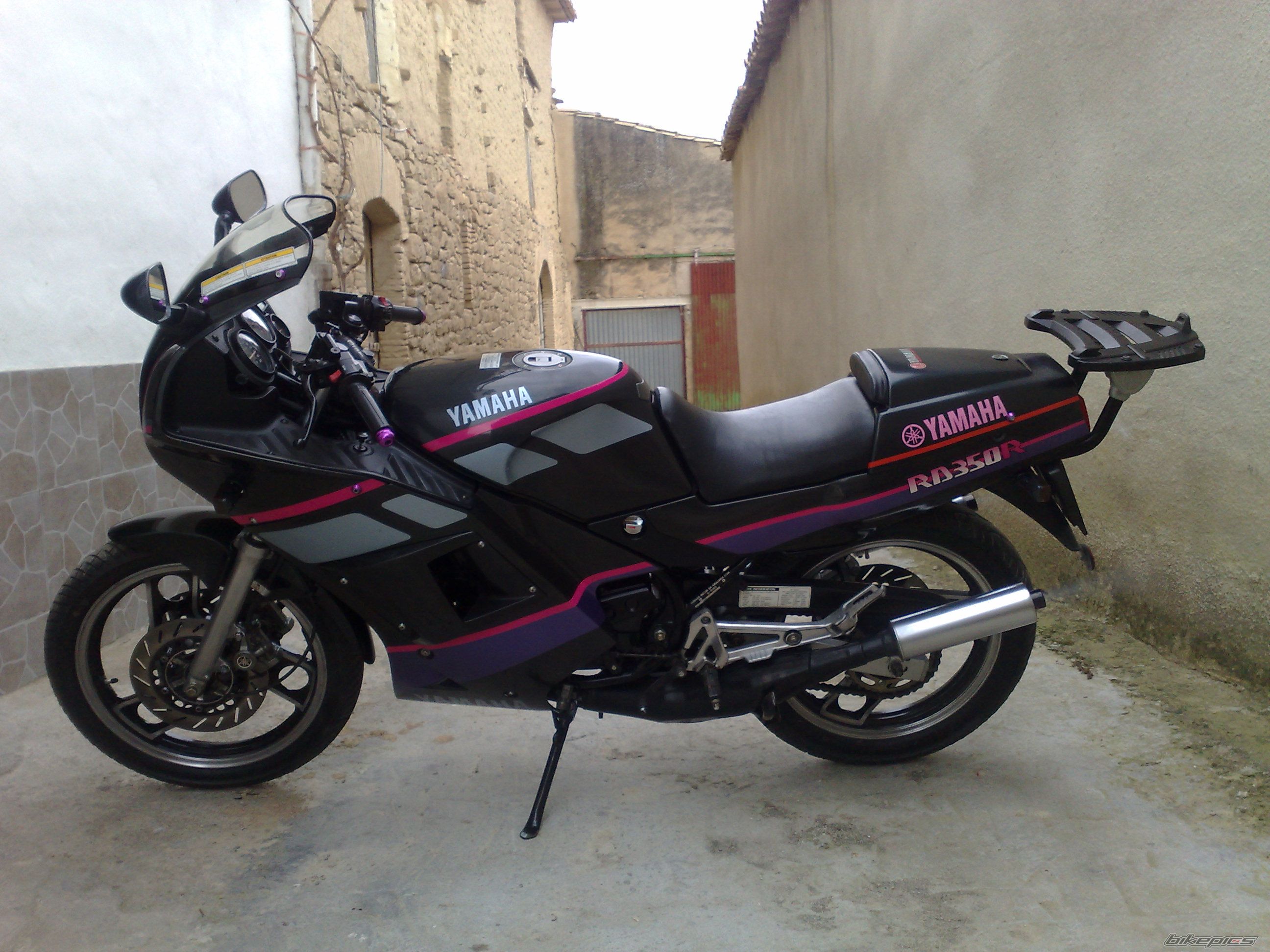 Photo 1587857