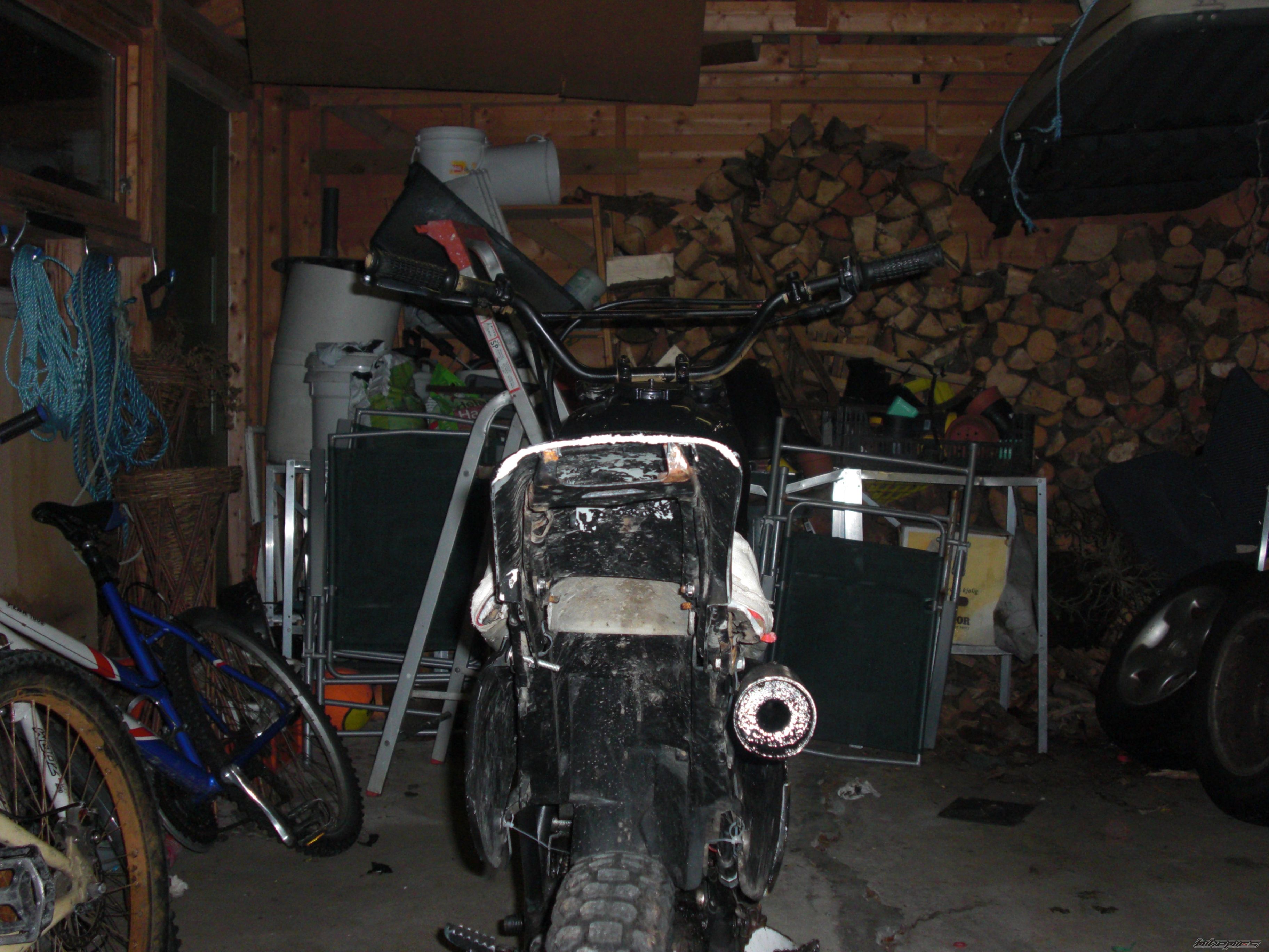 Bike Photo 1587892