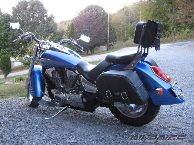 Photo 1587895
