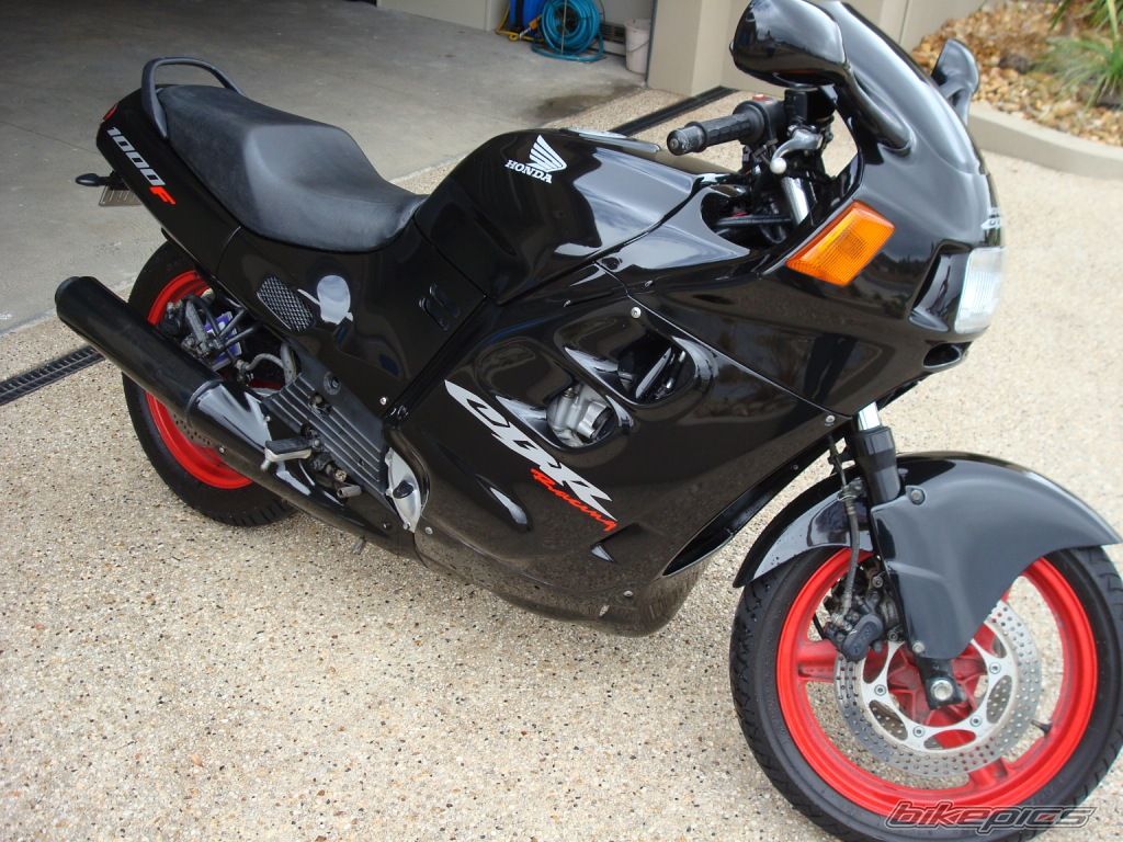 Photo 1588135