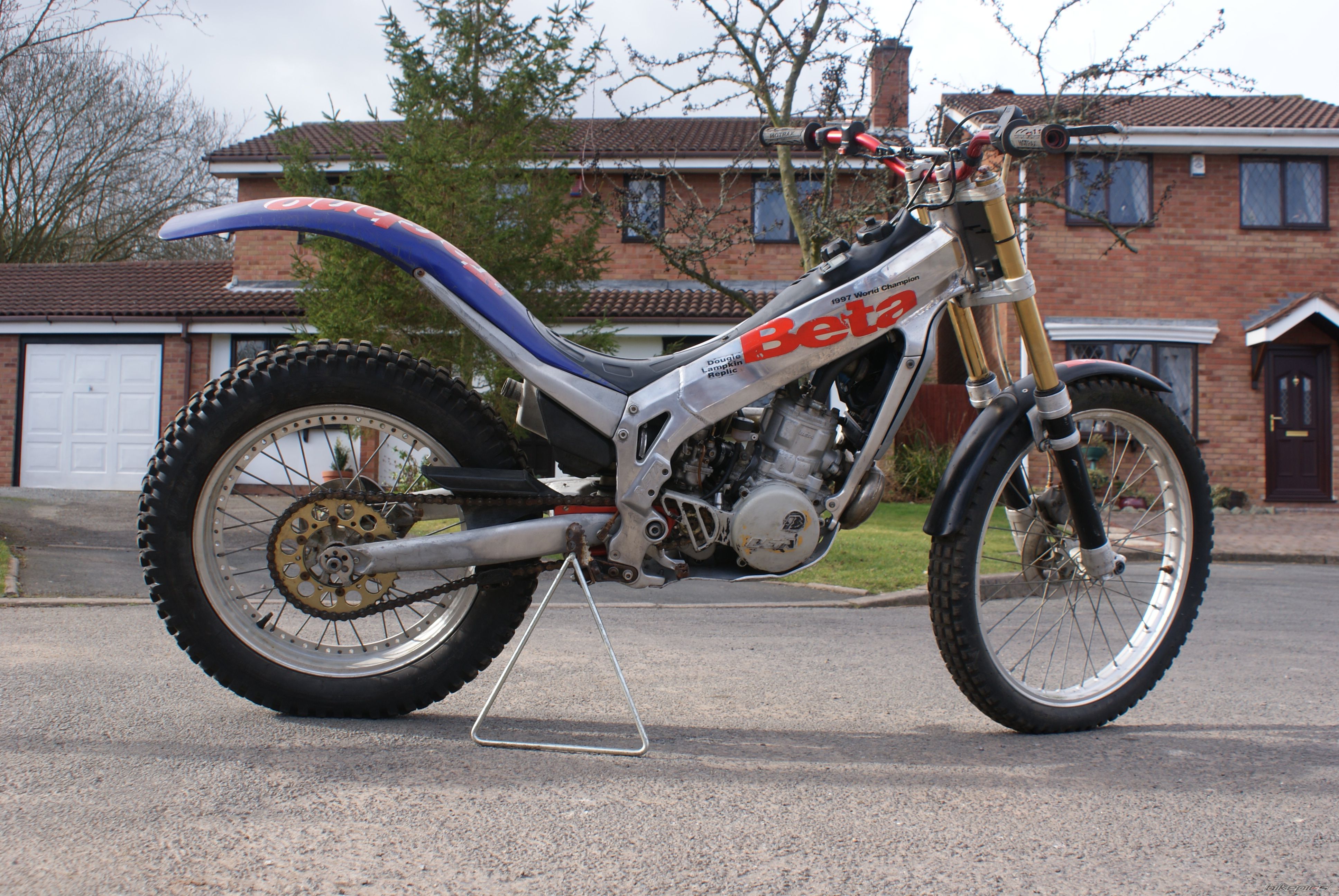 Bike Photo 1588144