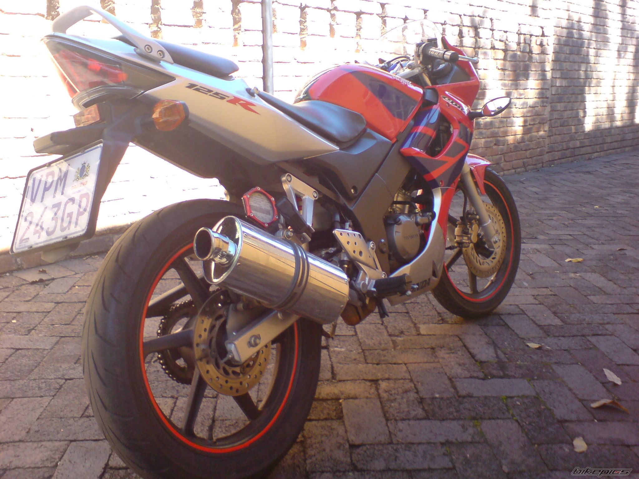 Photo 1588233