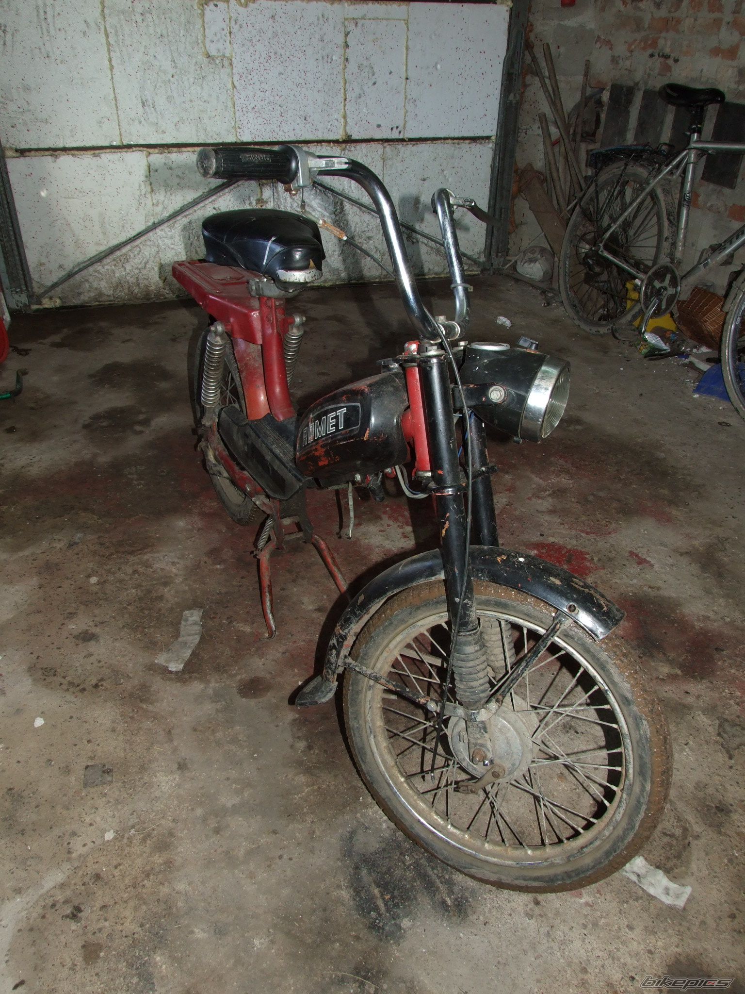 Photo 1588339