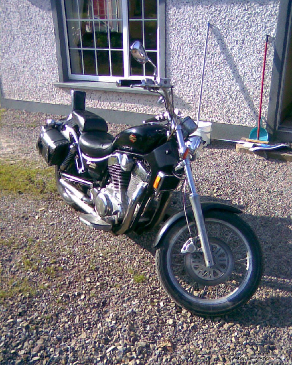 Photo 1588351