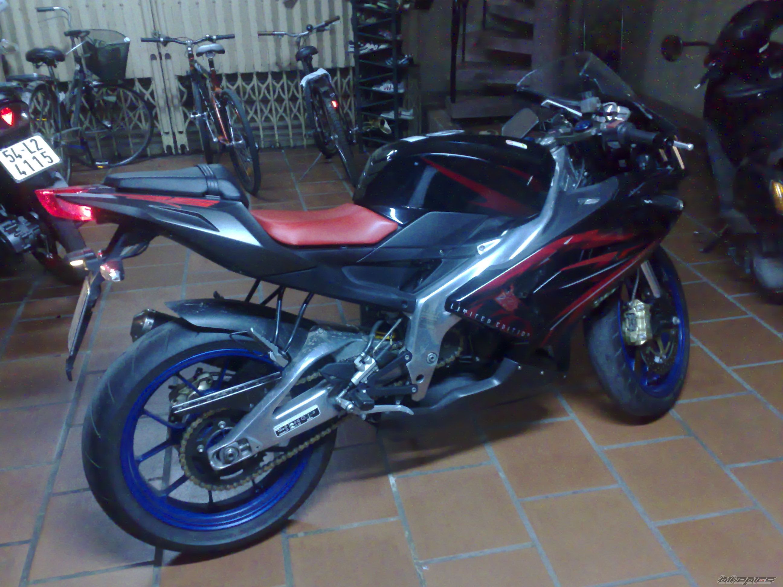 Bike Photo 1588366