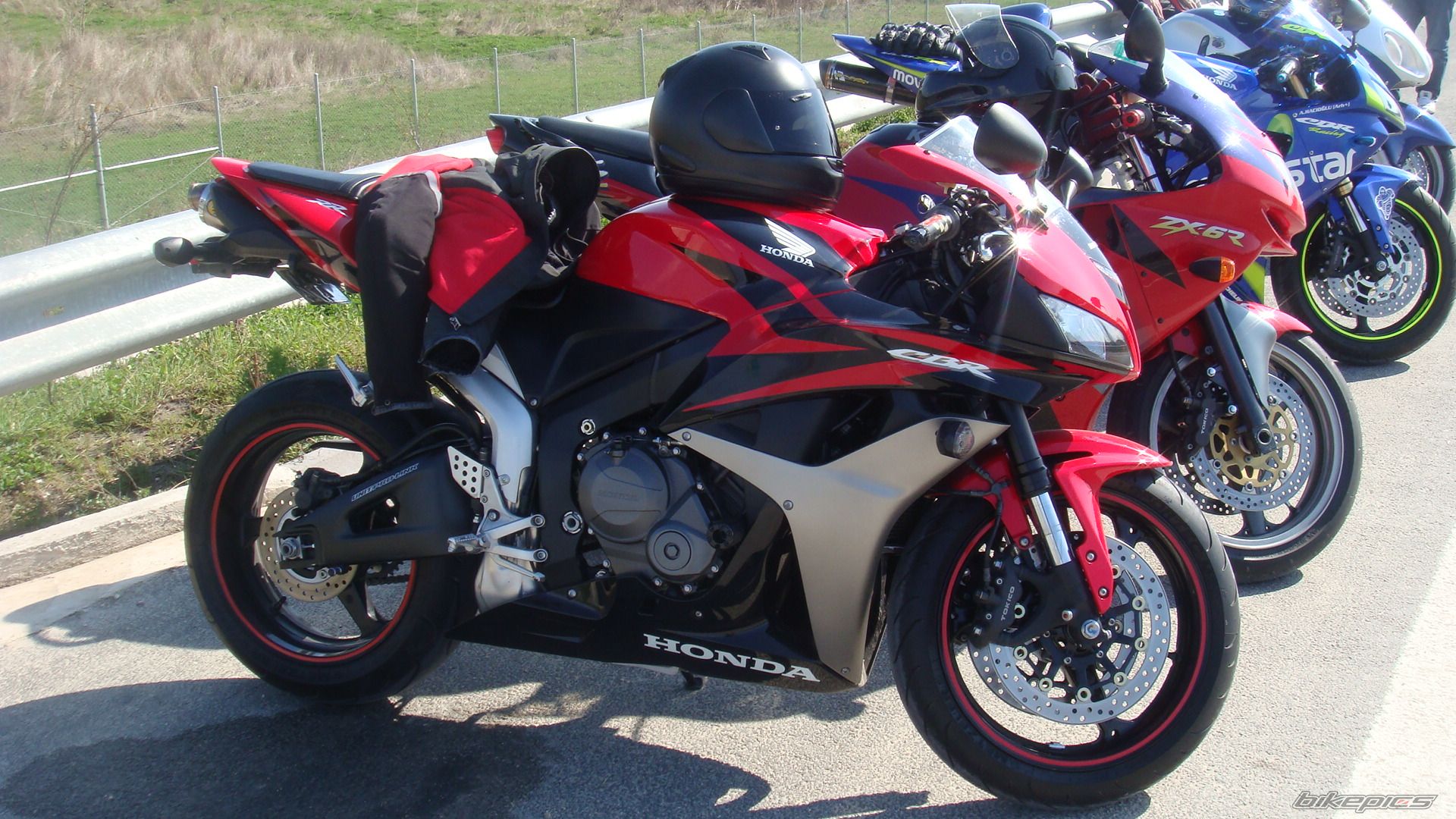 Bike Photo 1588428