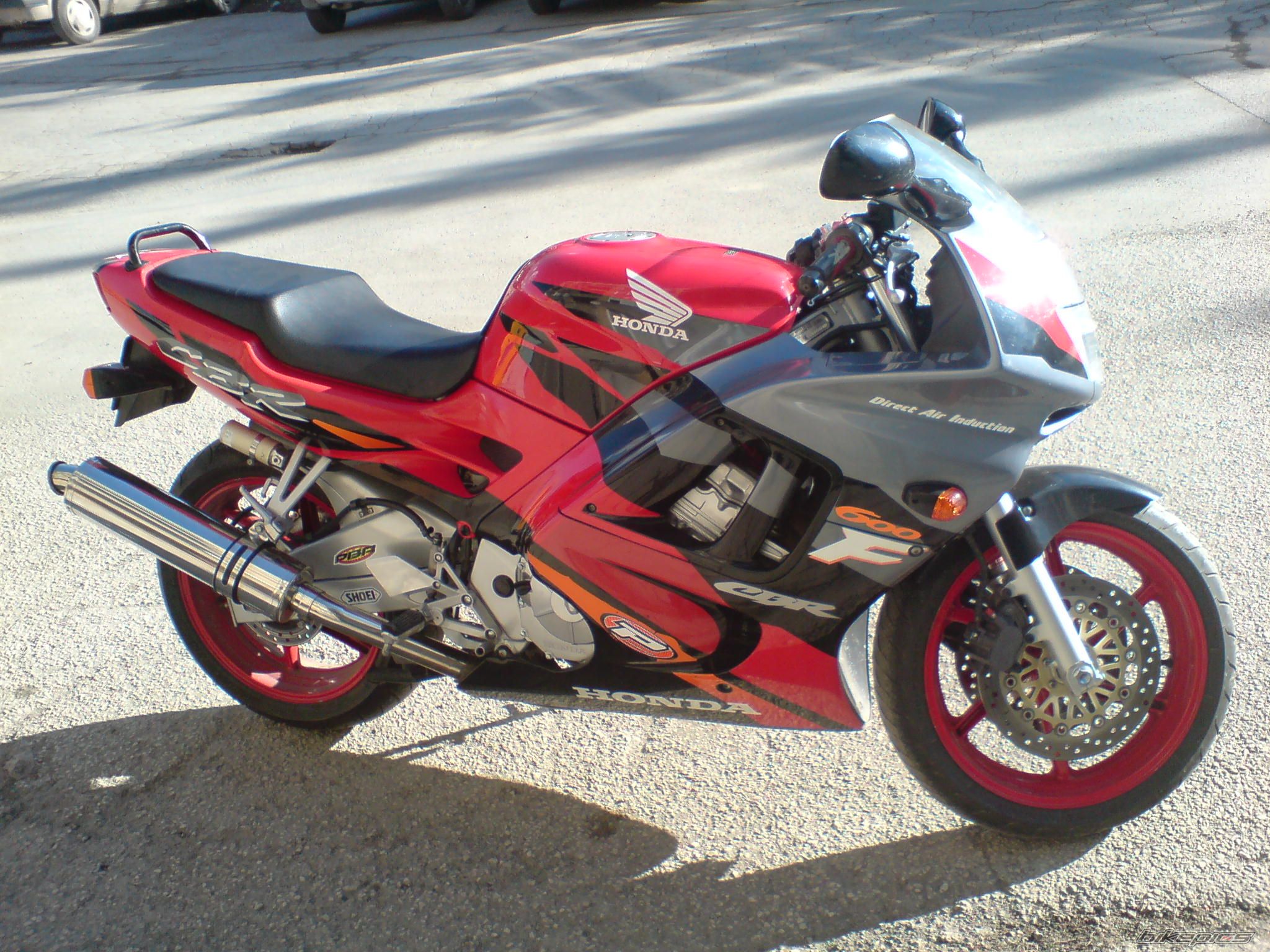 Bike Photo 1588596