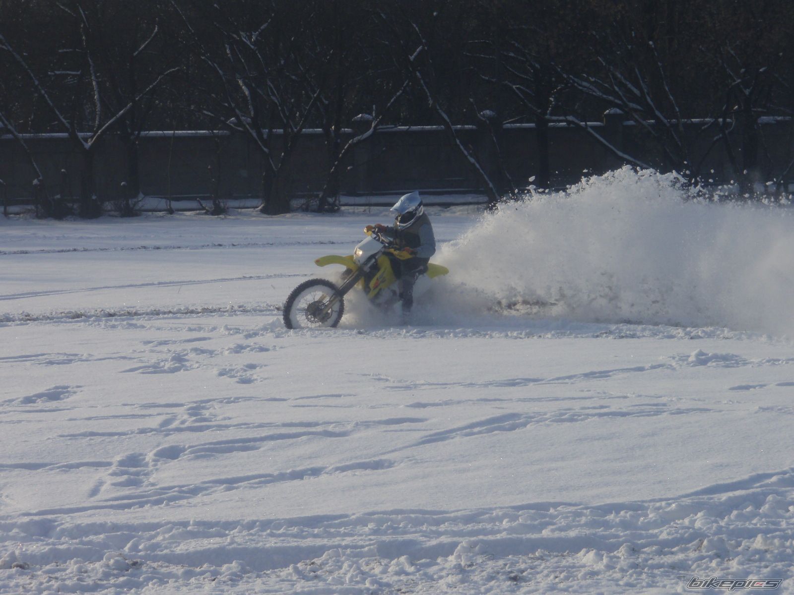 Photo 1588613
